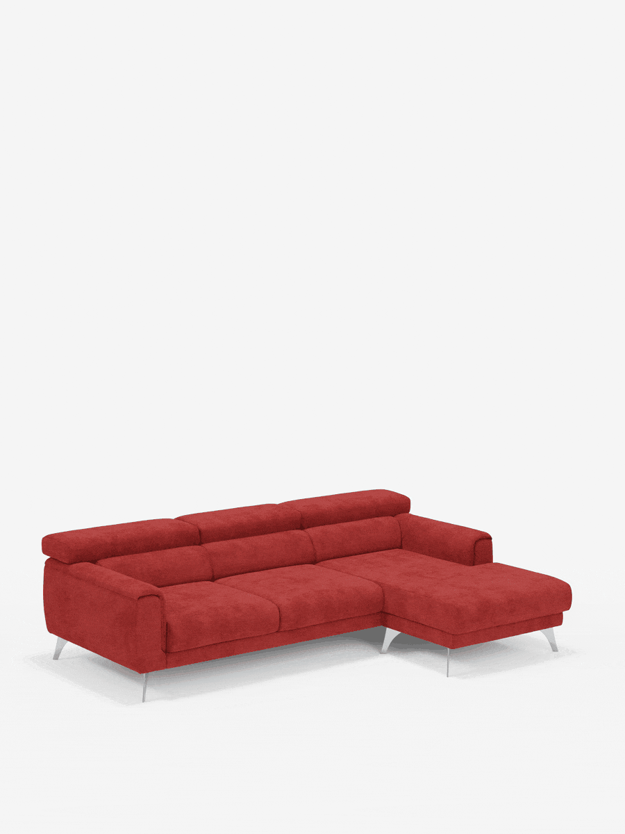 Il divano angolare Caravaggio con penisola e sedute scorrevoli in tessuto smacchiabile T31 di Divani.Store, caratterizzato da un design moderno di colore rosso con schienali bassi, una chaise longue a destra e gambe angolari in metallo, è esposto su uno sfondo bianco a tinta unita.