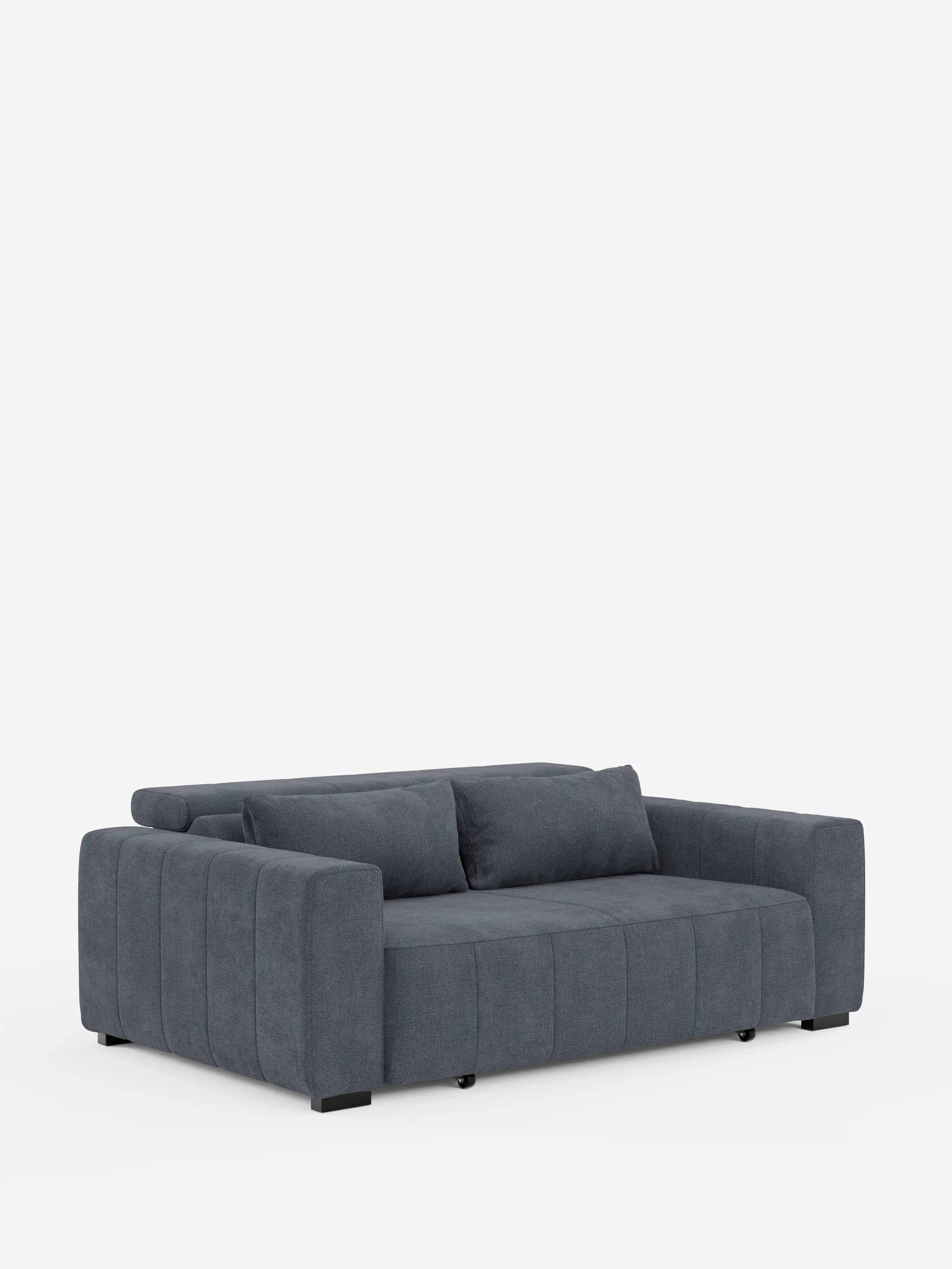 Caratterizzato da un design elegante e moderno, il divano a 3 posti Doric di Divani.Store è presentato su uno sfondo bianco a tinta unita. Rivestito in tessuto T23 grigio scuro smacchiabile, questo divano presenta ampi braccioli, trapuntatura verticale sui lati, due cuscini di seduta con seduta estensibile tramite funzione relax elettrica, piedini a blocco e cuscini dello schienale abbinati. Il look è completato da poggiatesta reclinabili regolabili individualmente per un comfort ancora maggiore.