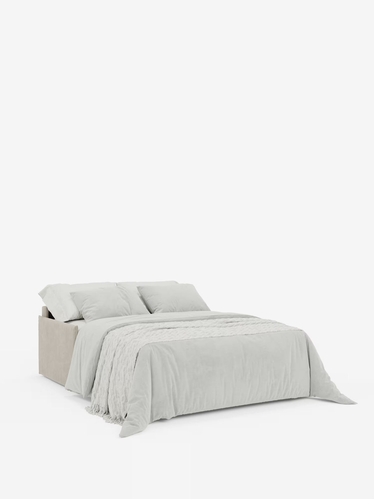 Un moderno divano letto matrimoniale queen-size sfoderabile della linea Evans di Divani.Il modello Store, caratterizzato da un design compatto e da un pratico vano porta-cuscini in tessuto T23 facile da pulire, è abbellito da un piumone grigio chiaro, cuscini coordinati e un plaid bianco testurizzato, che conferiscono la stessa sensazione di spazioso comfort di un materasso ampio, il tutto su uno sfondo bianco a tinta unita.