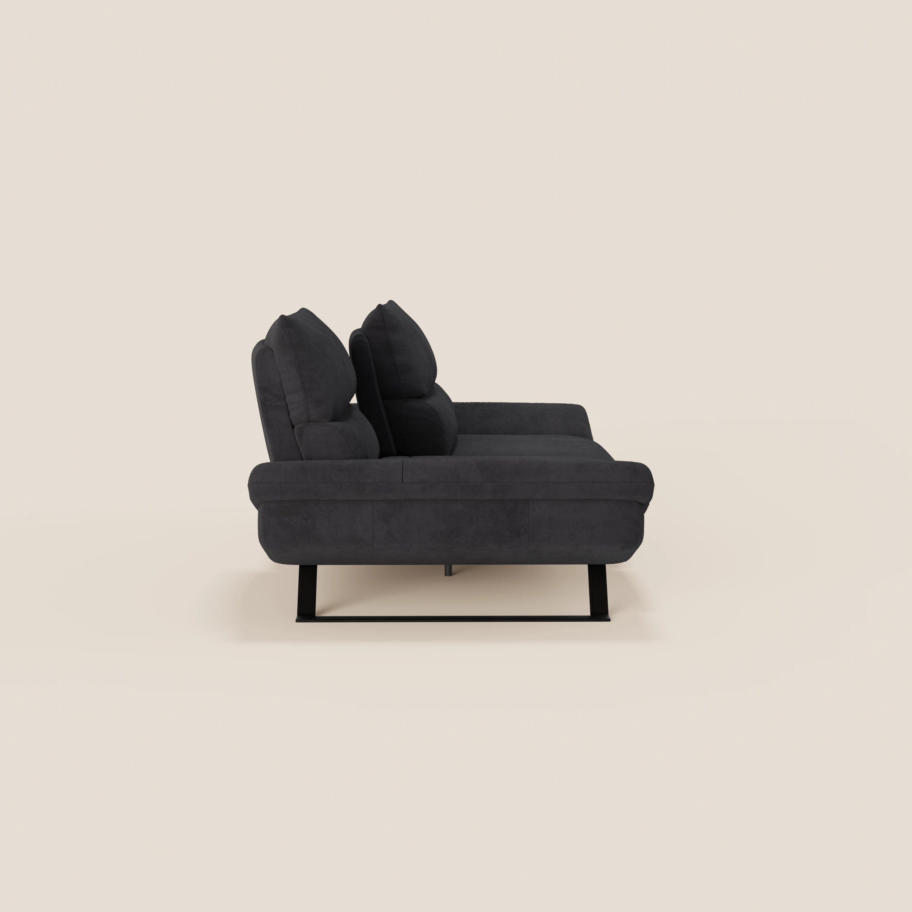 Eclipse Divano dal design moderno 2 e 3 posti con schienali traslanti - piedini alti in elegante microfibra smacchiabile T11 - divani.store