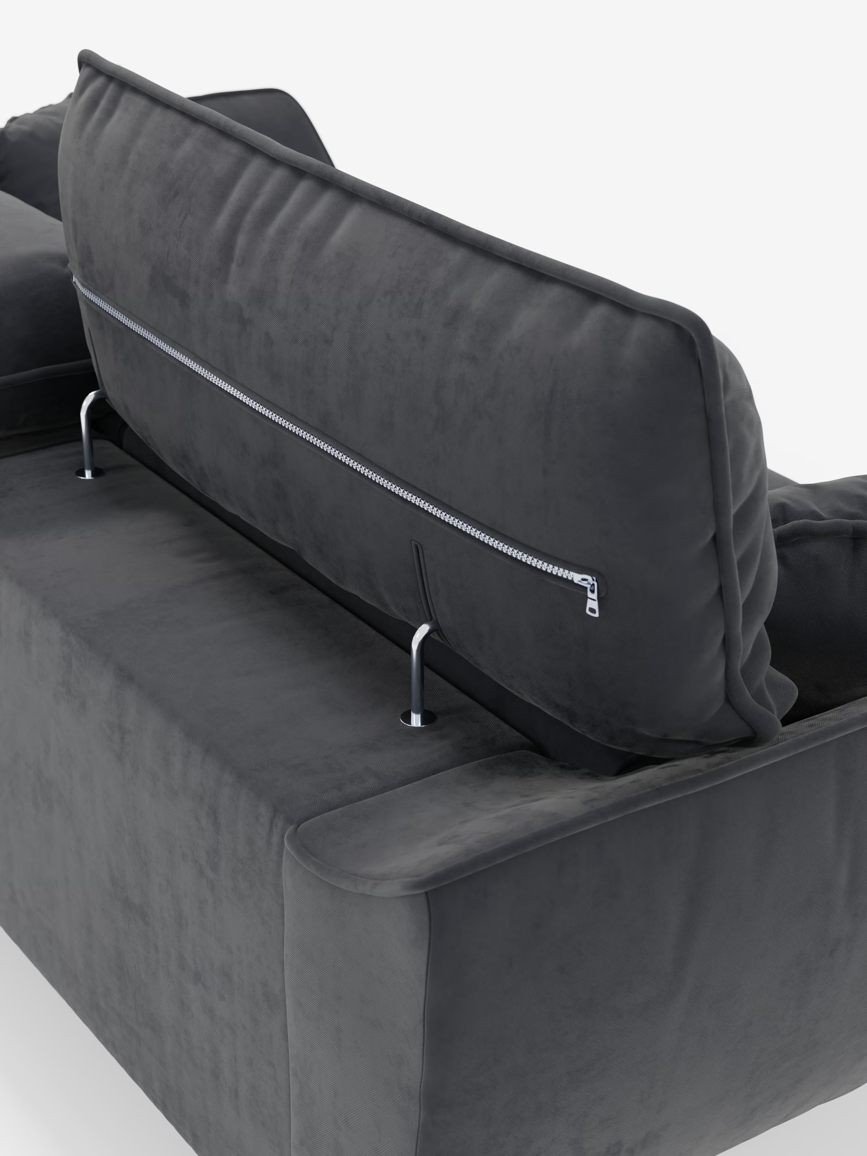 Un divano Michelangelo a 2 e 3 posti di colore grigio scuro di Divani.Store, rivestito in tessuto T30 dalla trama vellutata e resistente alle macchie. Il divano estensibile è raffigurato con il cuscino dello schienale sollevato, in modo da rivelare le aste di sostegno in metallo e una cerniera orizzontale sul cuscino. Su uno sfondo bianco a tinta unita, l’immagine mette in risalto le linee pulite di questo divano moderno con poggiatesta reclinabili e sedute estensibili.