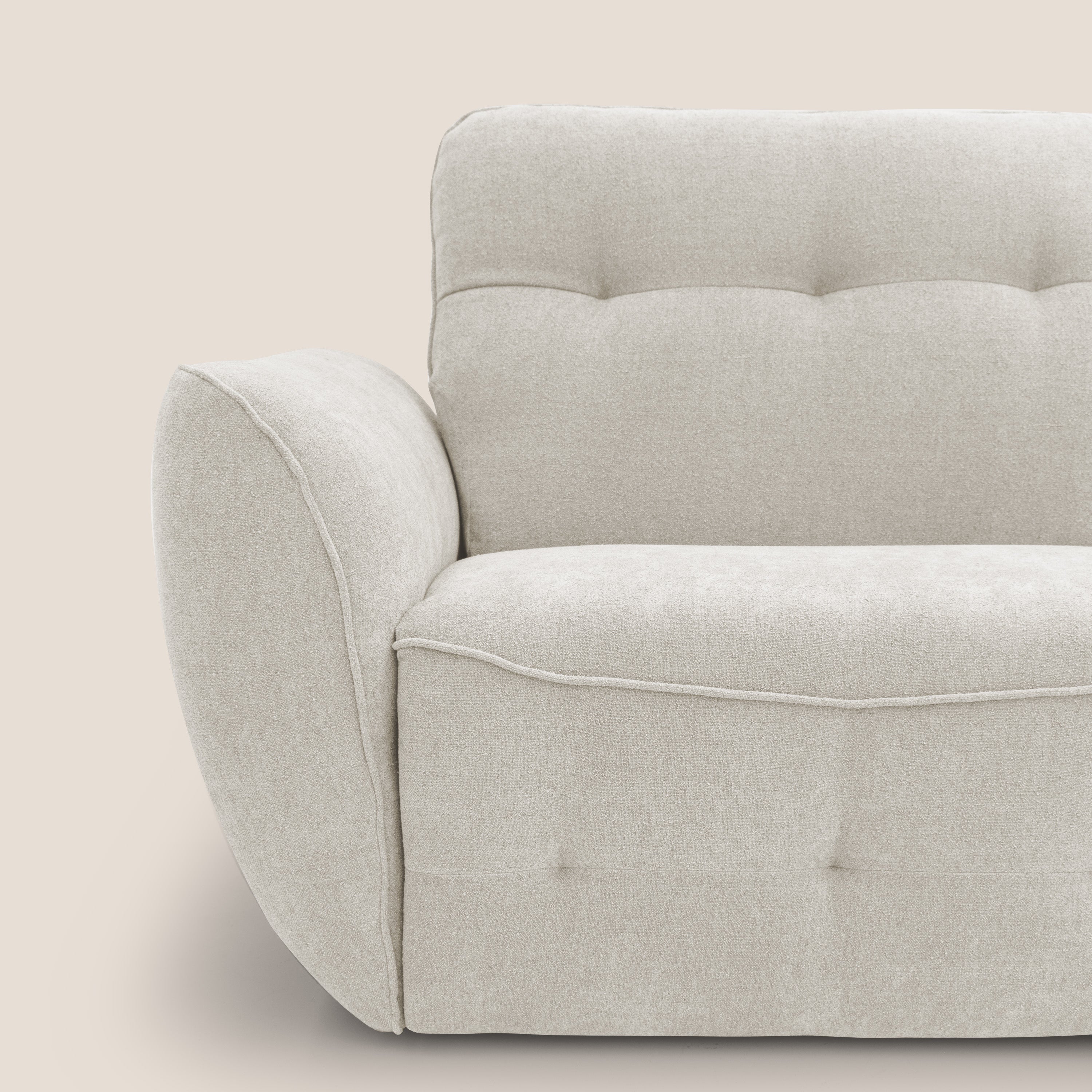 Cerbero divano 2 e 3 posti in morbido bouclé impermeabile T07 bianco - divani.store