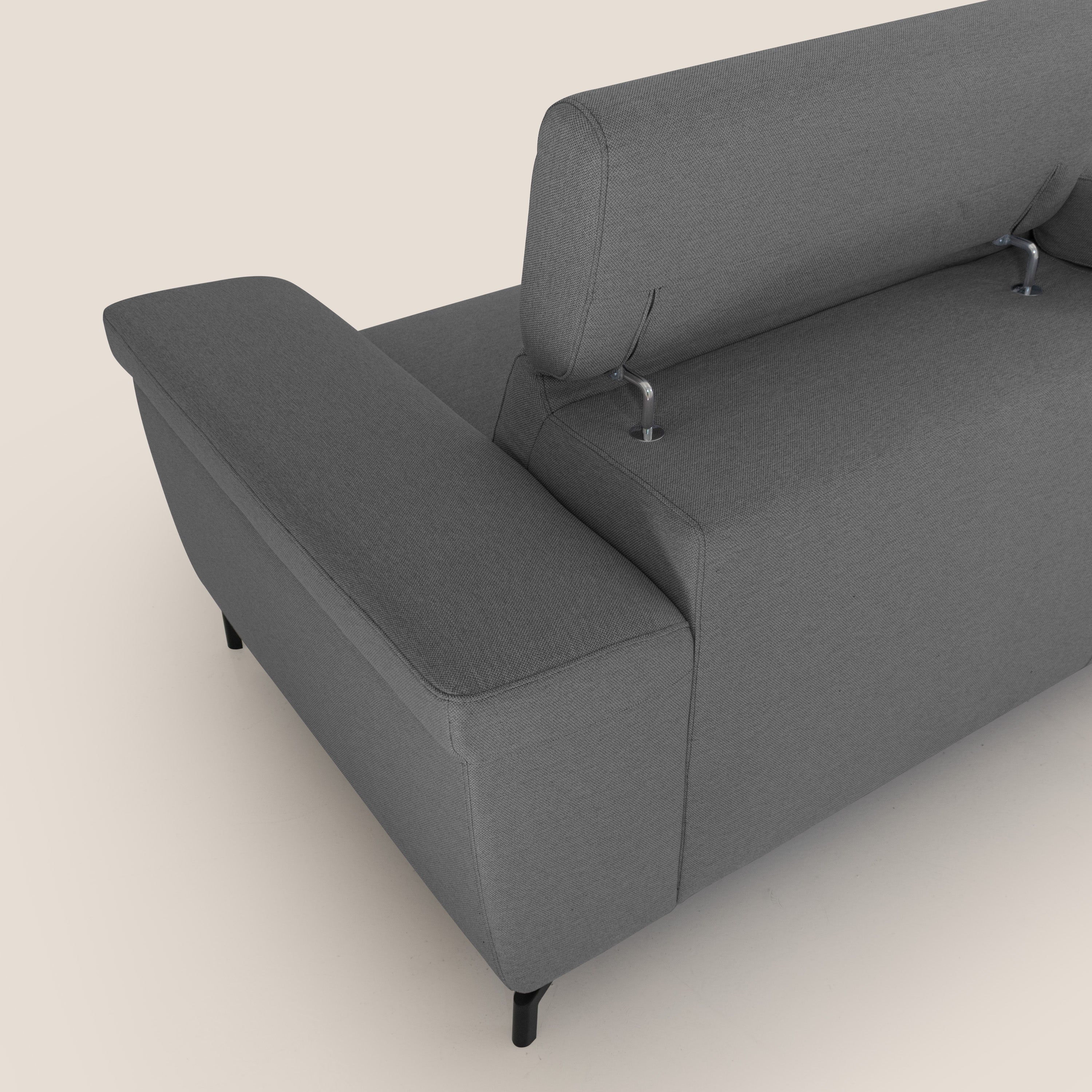 Aisha Divano con poggiapiedi estraibile piedini alti e poggiatesta reclinabili in tessuto Smacchiabile T05 antracite - divani.store