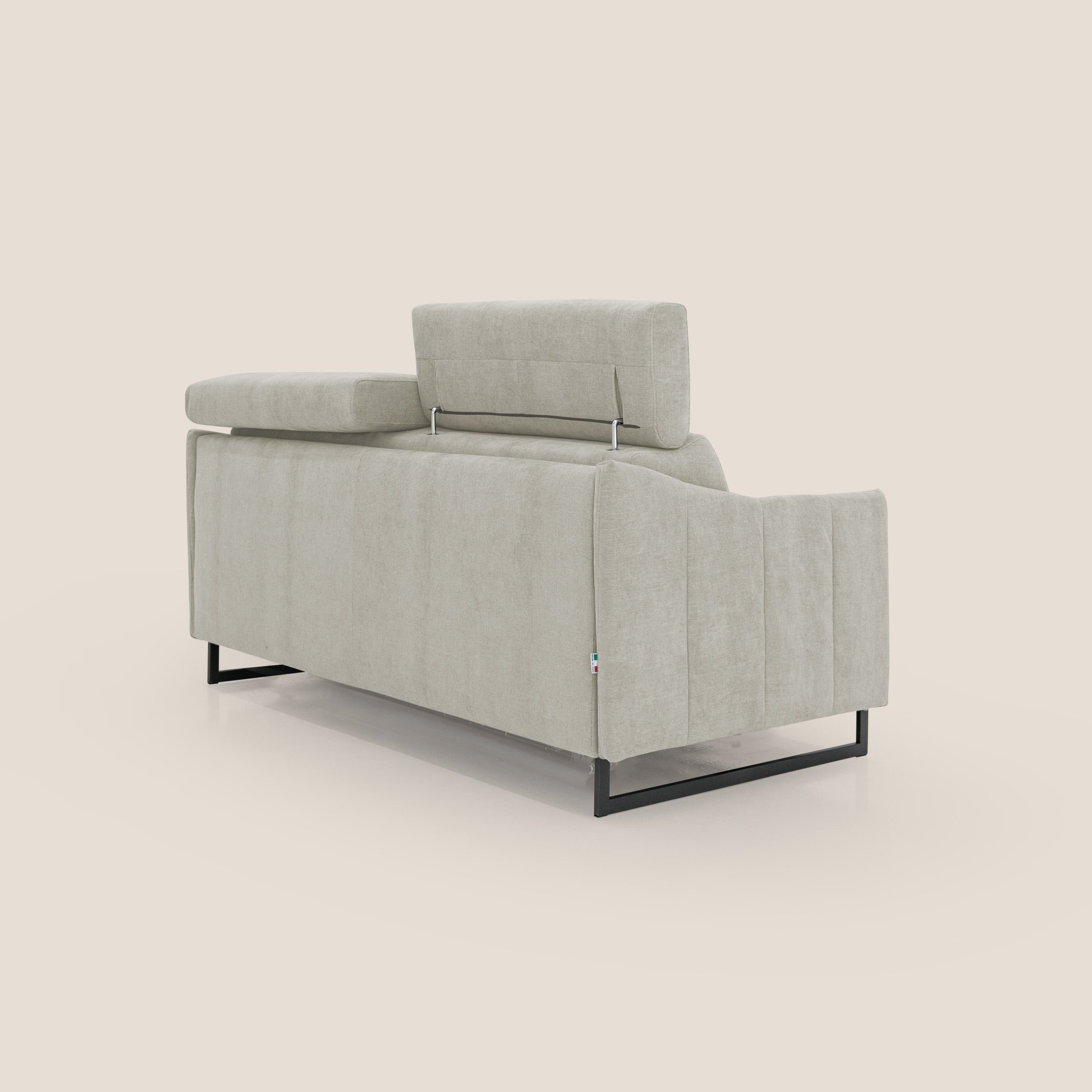 Loto divano letto salvaspazio materasso H18 cm con piedi alti in morbido tessuto impermeabile T14 panna - divani.store