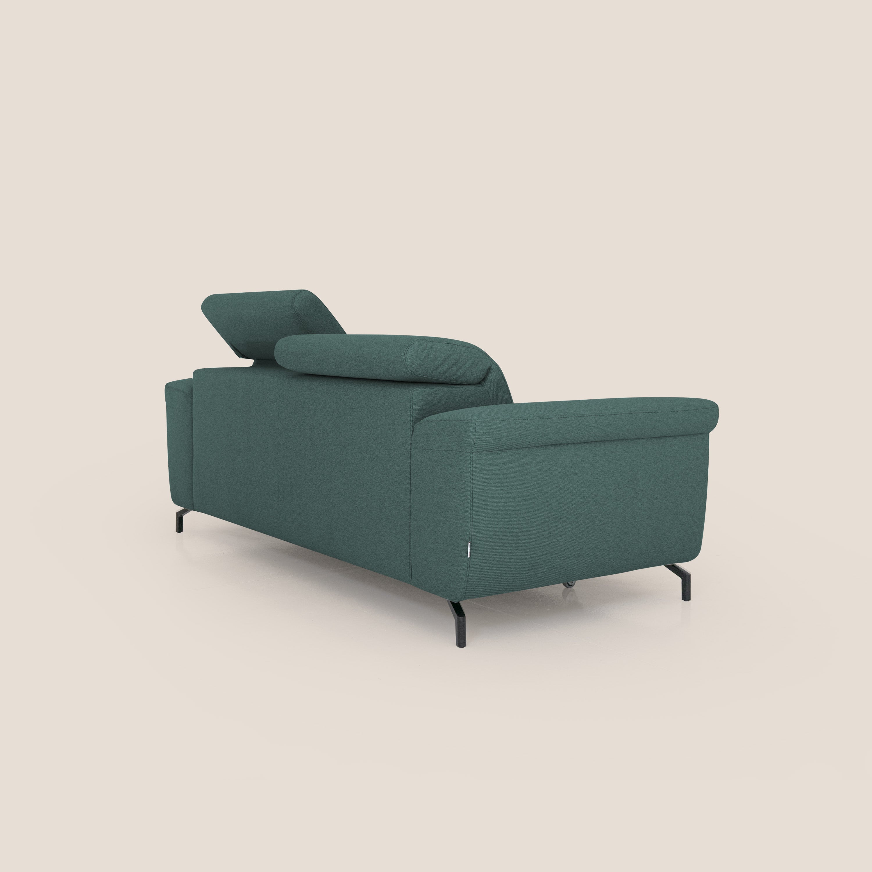 Aisha Divano con poggiapiedi estraibile piedini alti e poggiatesta reclinabili in tessuto Smacchiabile T05 verde - divani.store