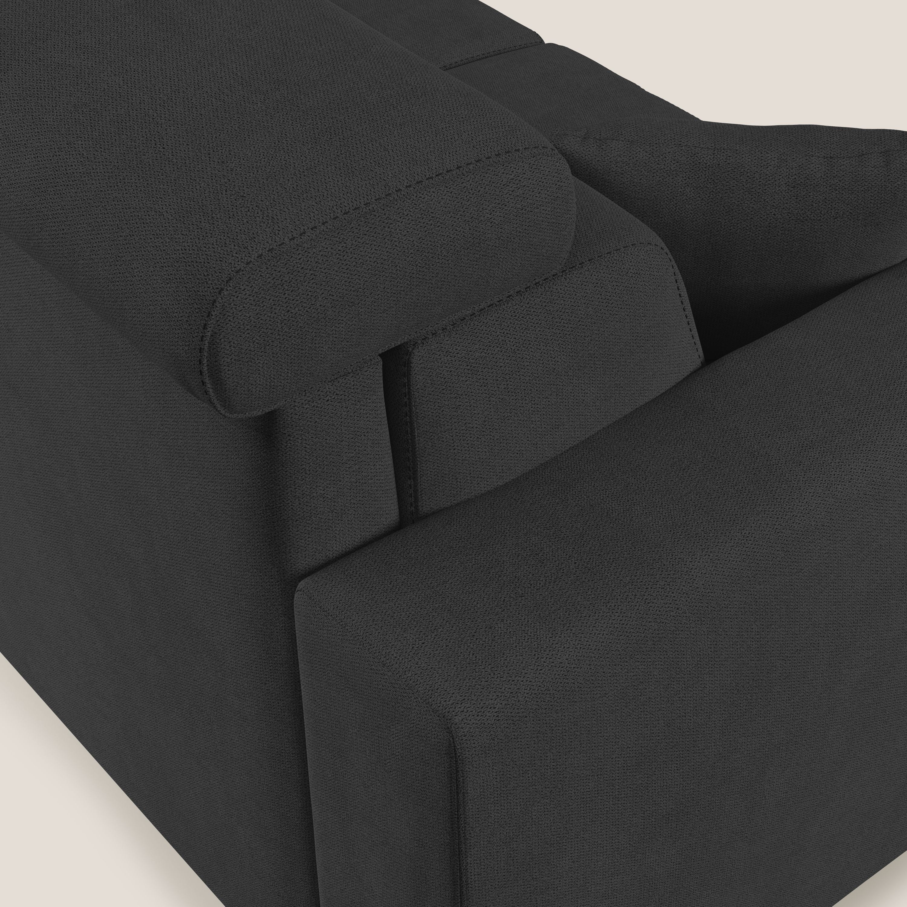 Pegaso divano letto angolare con poggiatesta reclinabili e rivestimento impermeabile T02 nero - divani.store