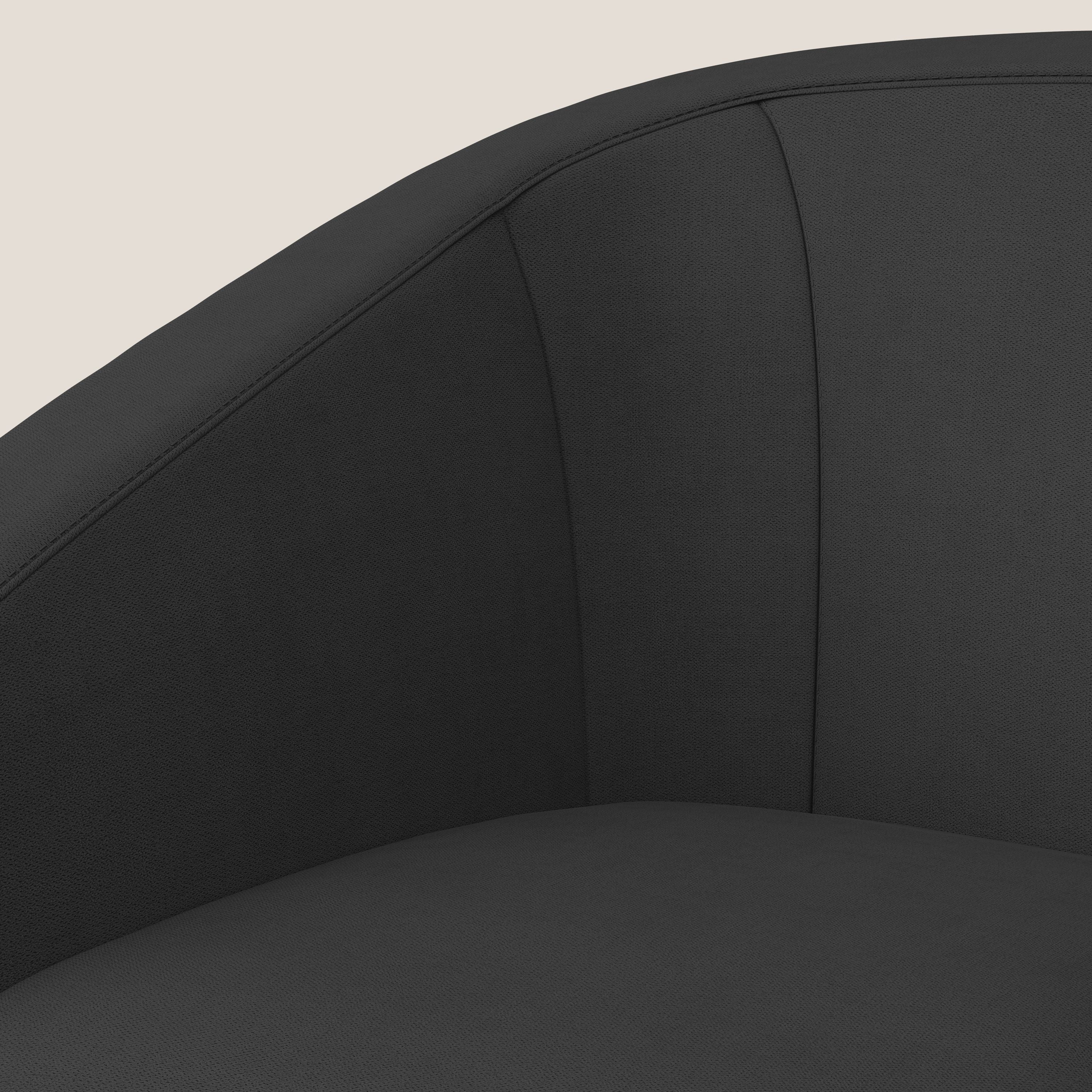 Sally Poltroncina in tessuto morbido impermeabile T02 nero - divani.store