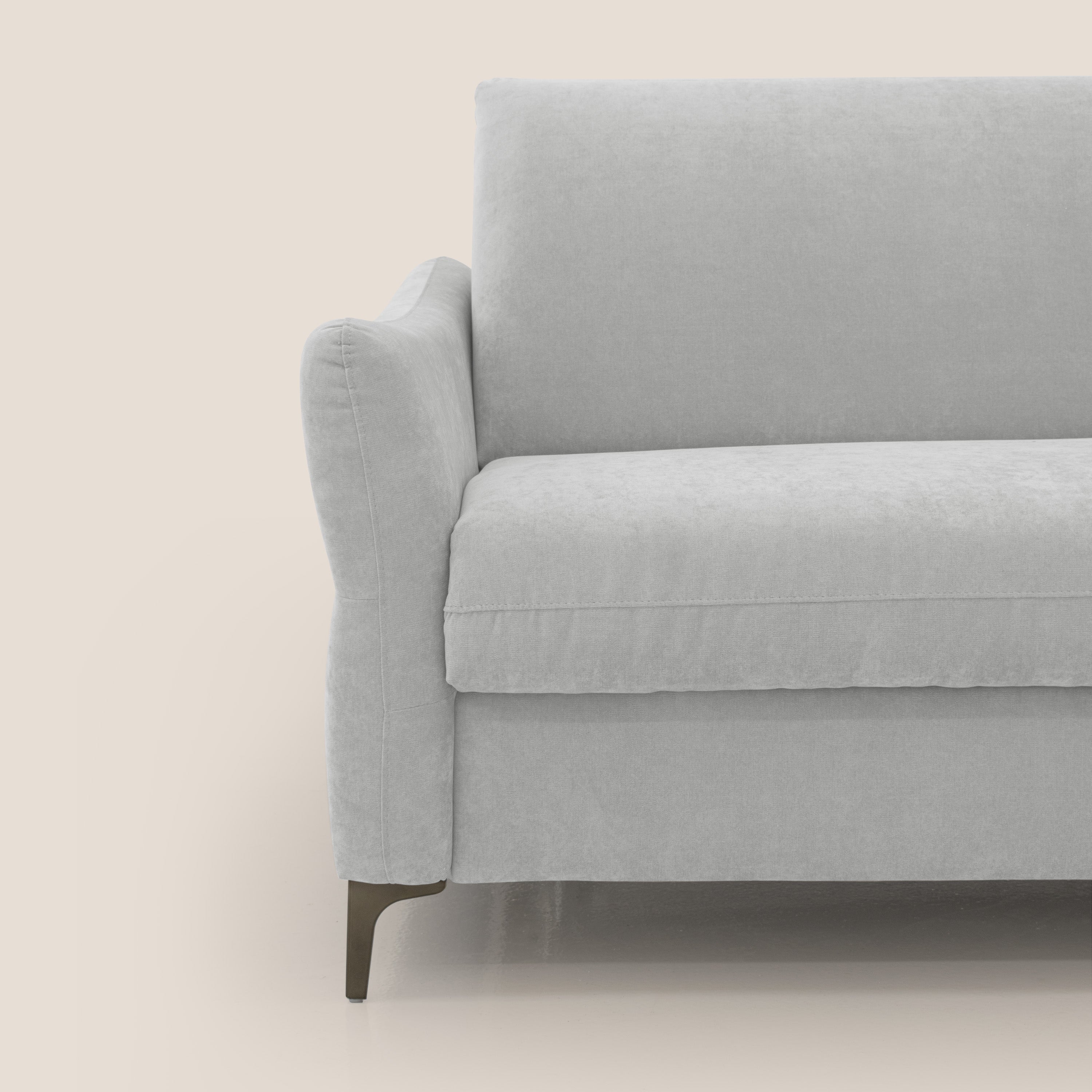Dalia divano letto con materasso H18 cm e piedi alti in raffinato tessuto smacchiabile T17 grigio - divani.store