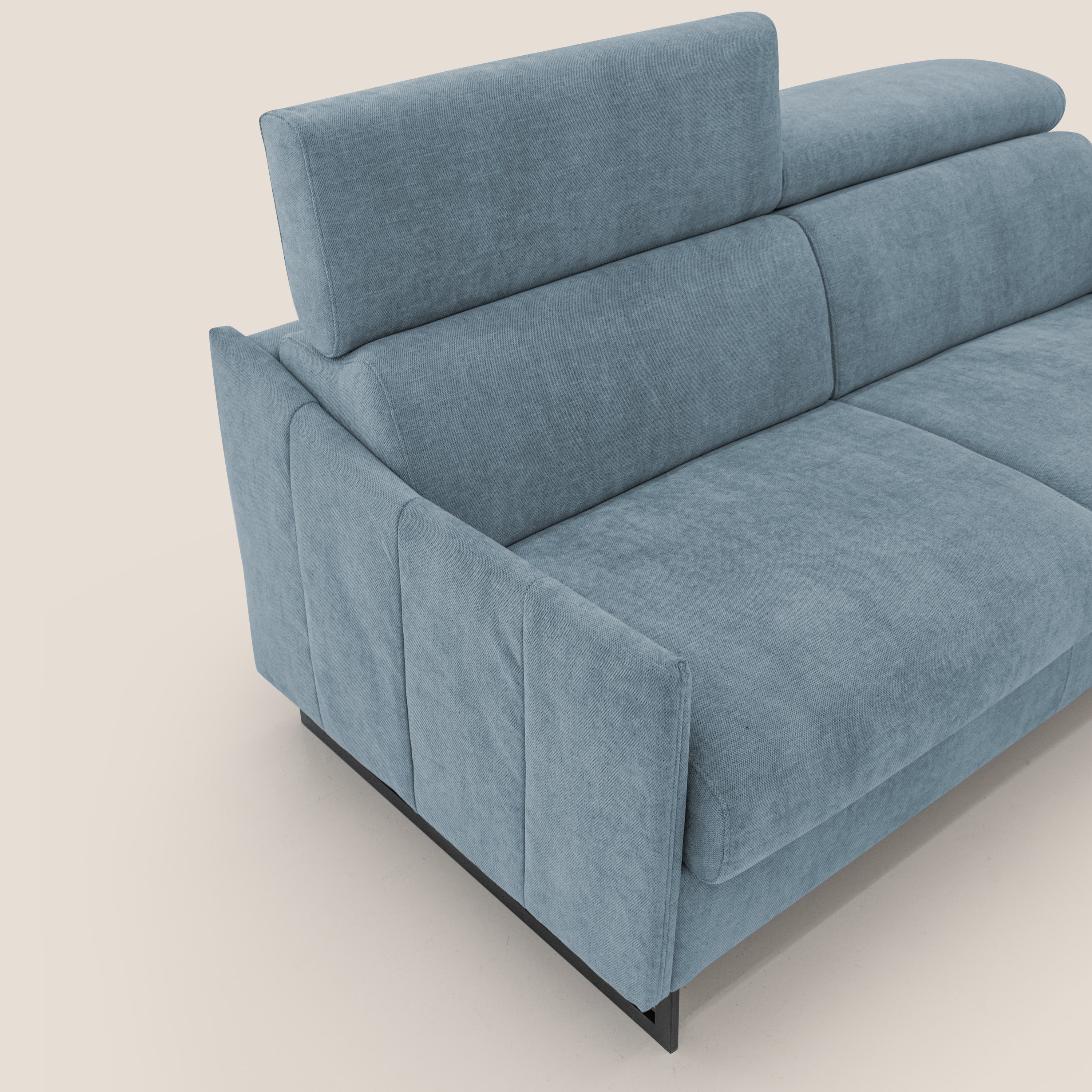 Loto divano letto salvaspazio materasso H18 cm con piedi alti in morbido tessuto impermeabile T14 carta da zucchero - divani.store