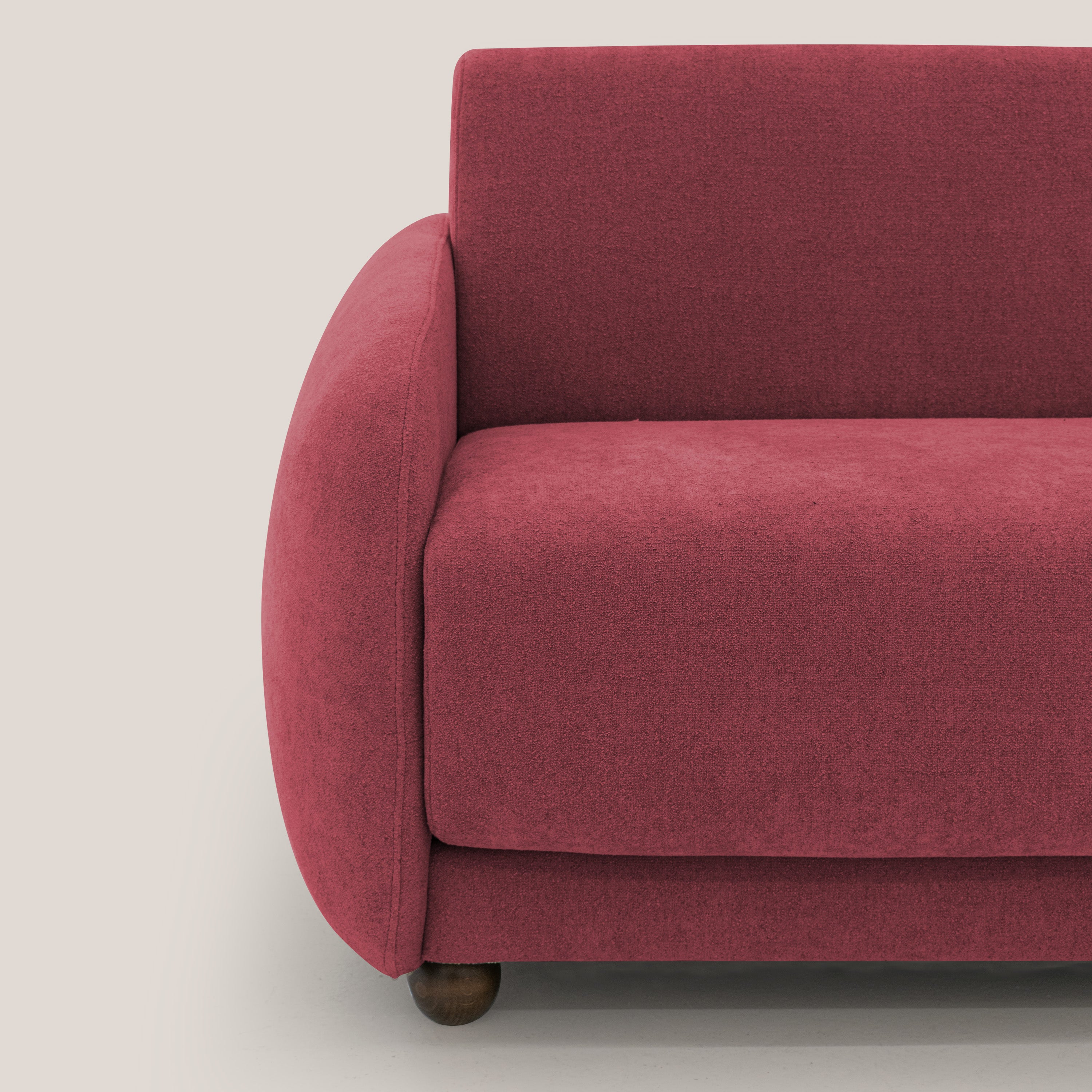Giglio divano letto scandinavo japandi con materasso H18 cm in tessuto Bouclé impermeabile T07 rosso - divani.store