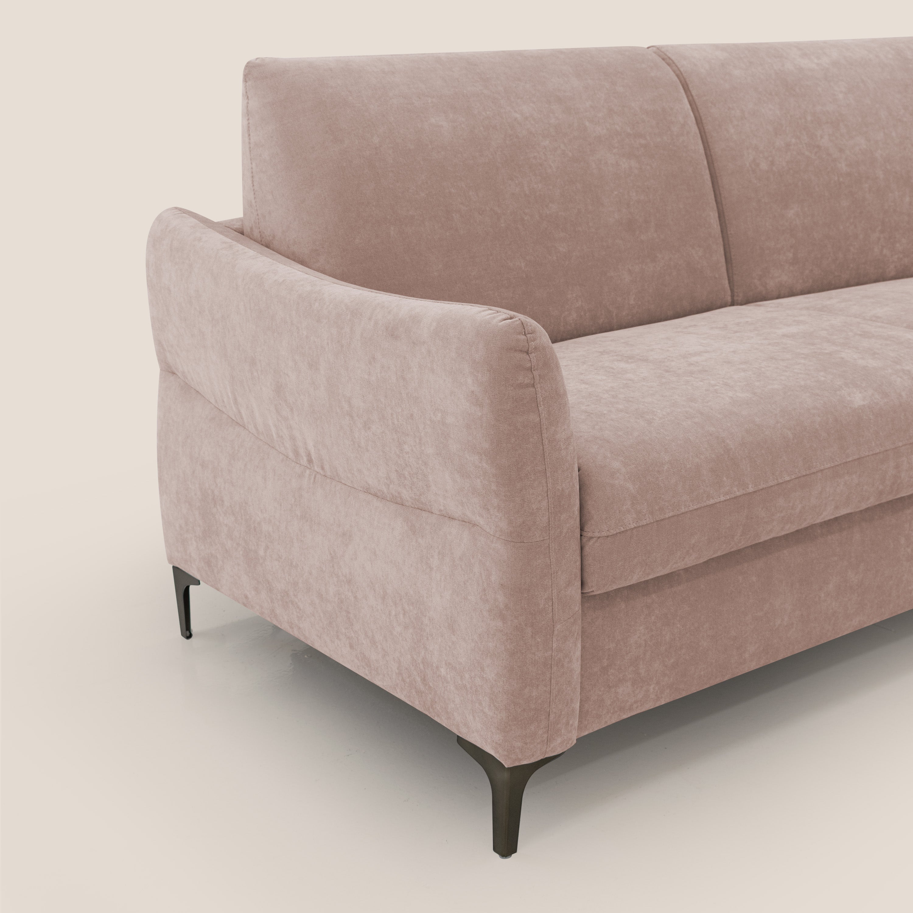 Dalia divano letto con materasso H18 cm e piedi alti in raffinato tessuto smacchiabile T17 rosa - divani.store