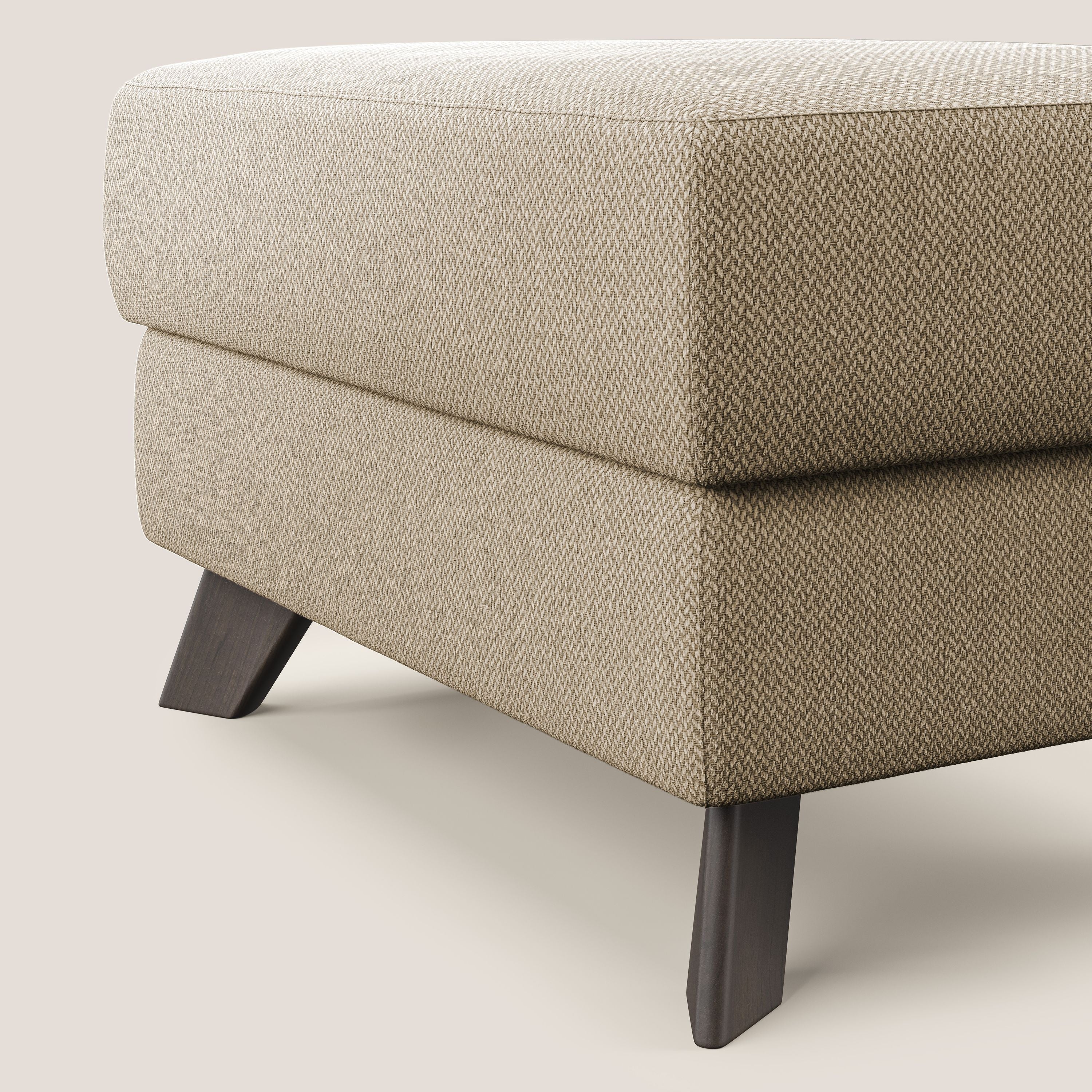 Moon Pouf contenitore e piedini alti in tessuto smacchiabile con acqua T05 beige - divani.store