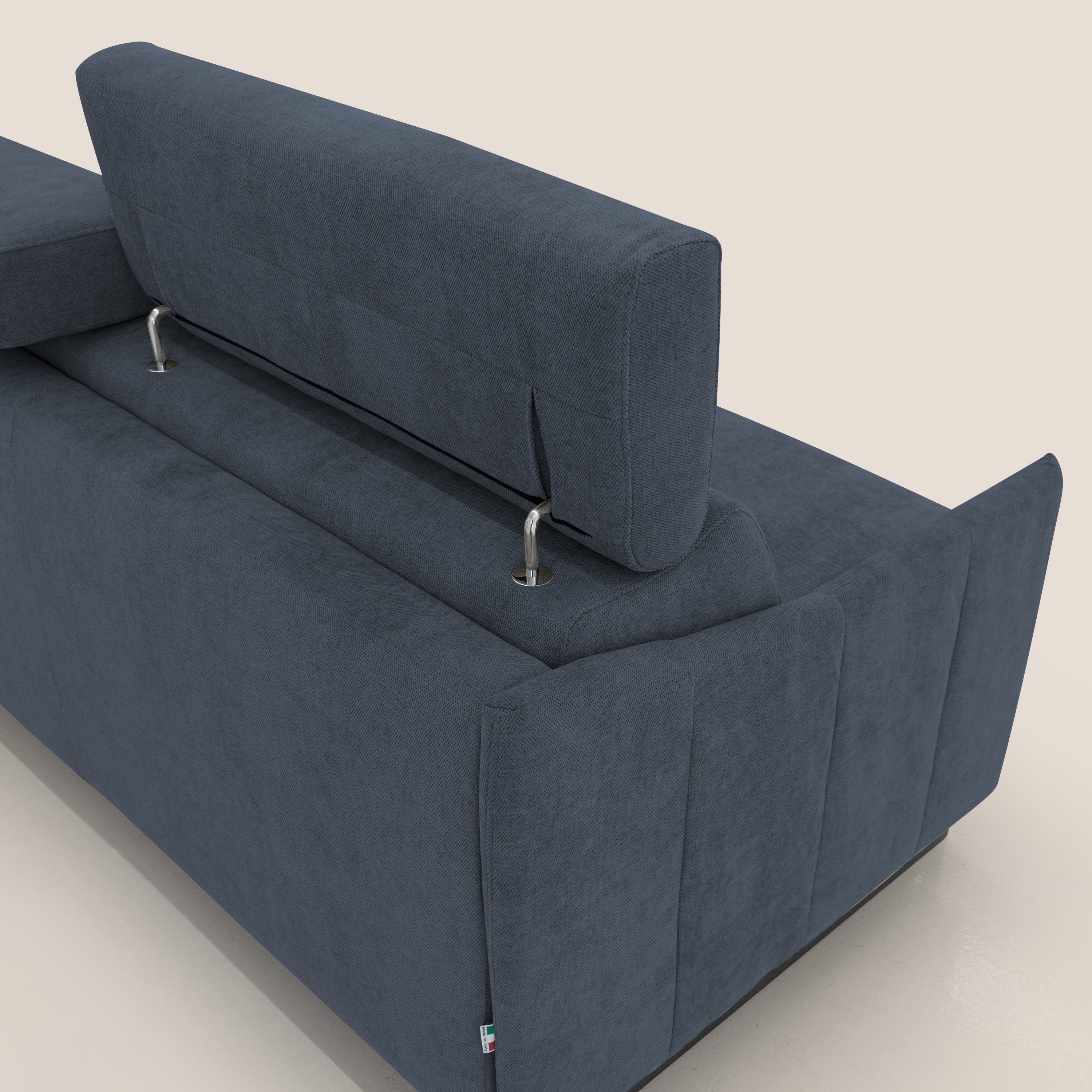 Loto divano letto salvaspazio materasso H18 cm con piedi alti in morbido tessuto impermeabile T14 blu - divani.store