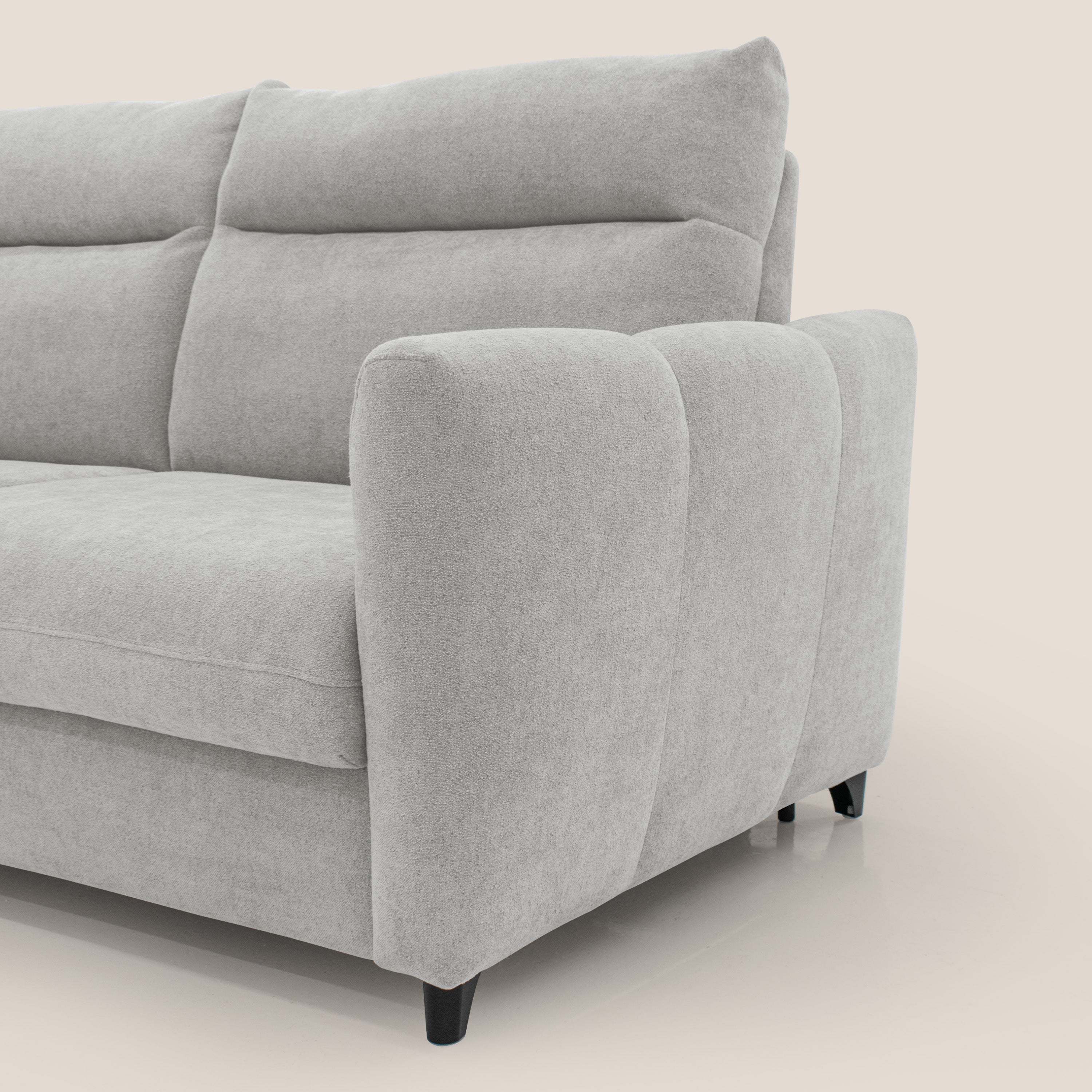Peonia divano letto scandinavo con materasso H18 cm e morbido e alto schienale in tessuto Bouclé impermeabile T07 grigio - divani.store