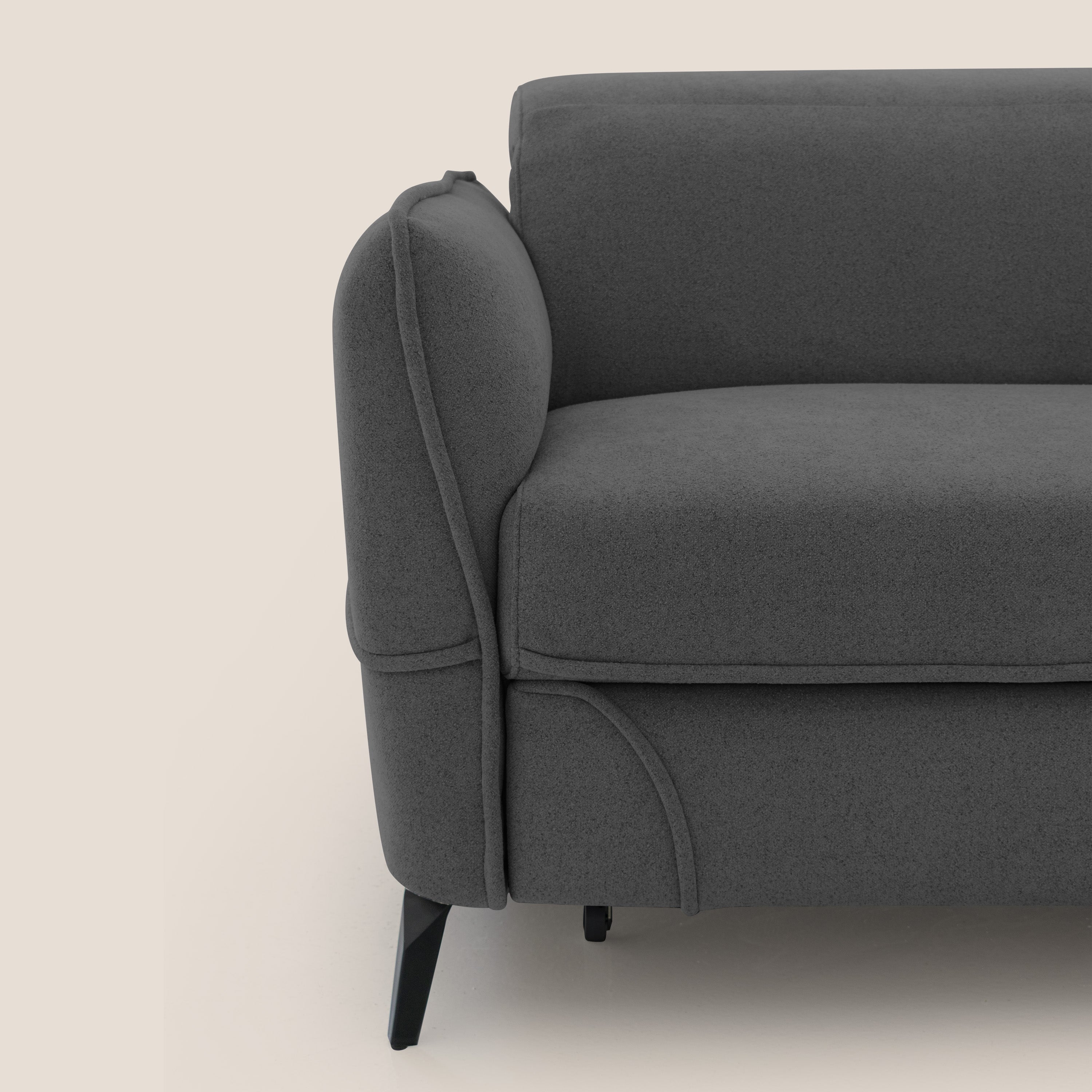 Bloom Divano con poggiapiedi estraibile piedini alti e poggiatesta reclinabili in tessuto bouclé impermeabile T07 antracite - divani.store