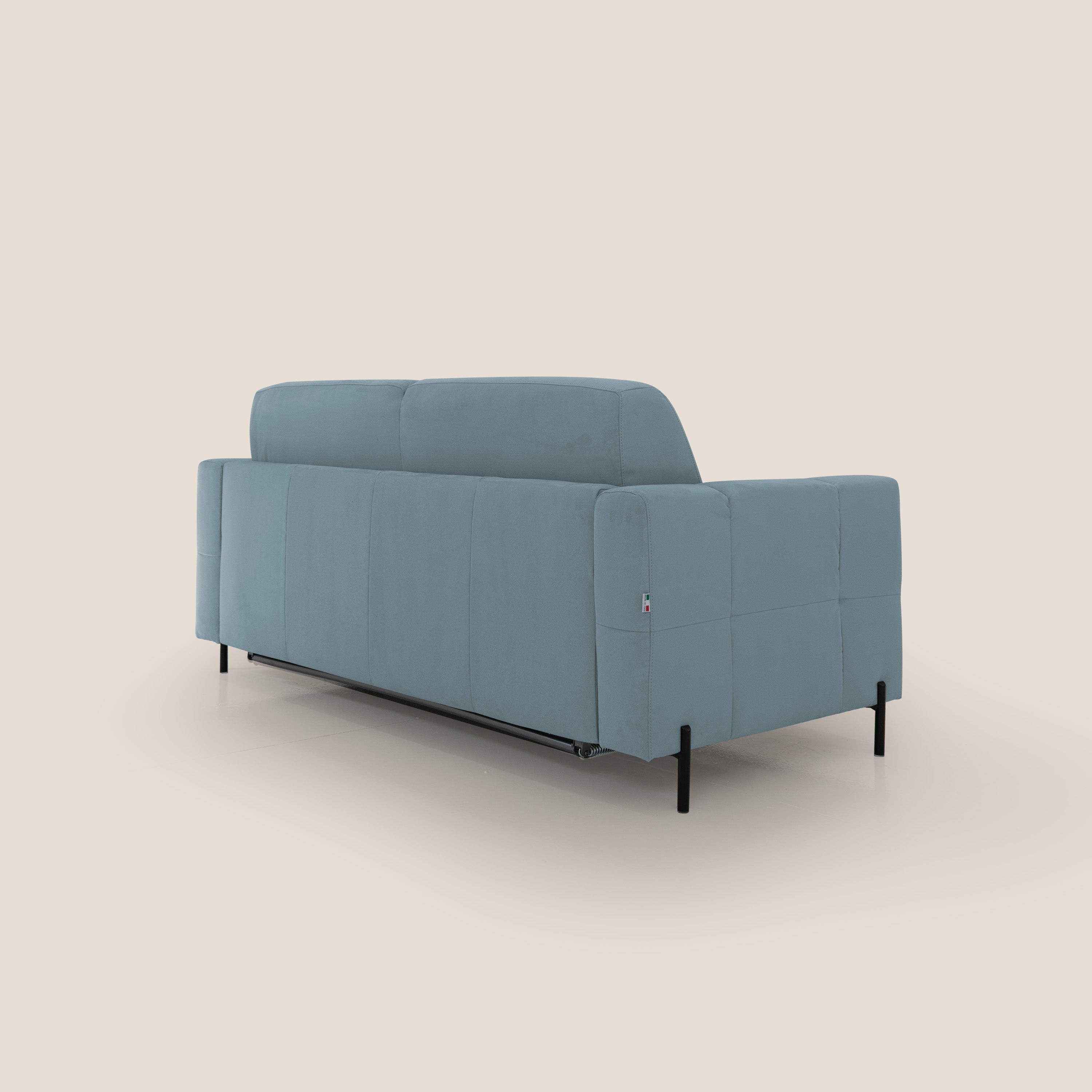 Ortensia divano letto materasso H18 cm con piedi alti in elegante microfibra smacchiabile T11 carta da zucchero - divani.store