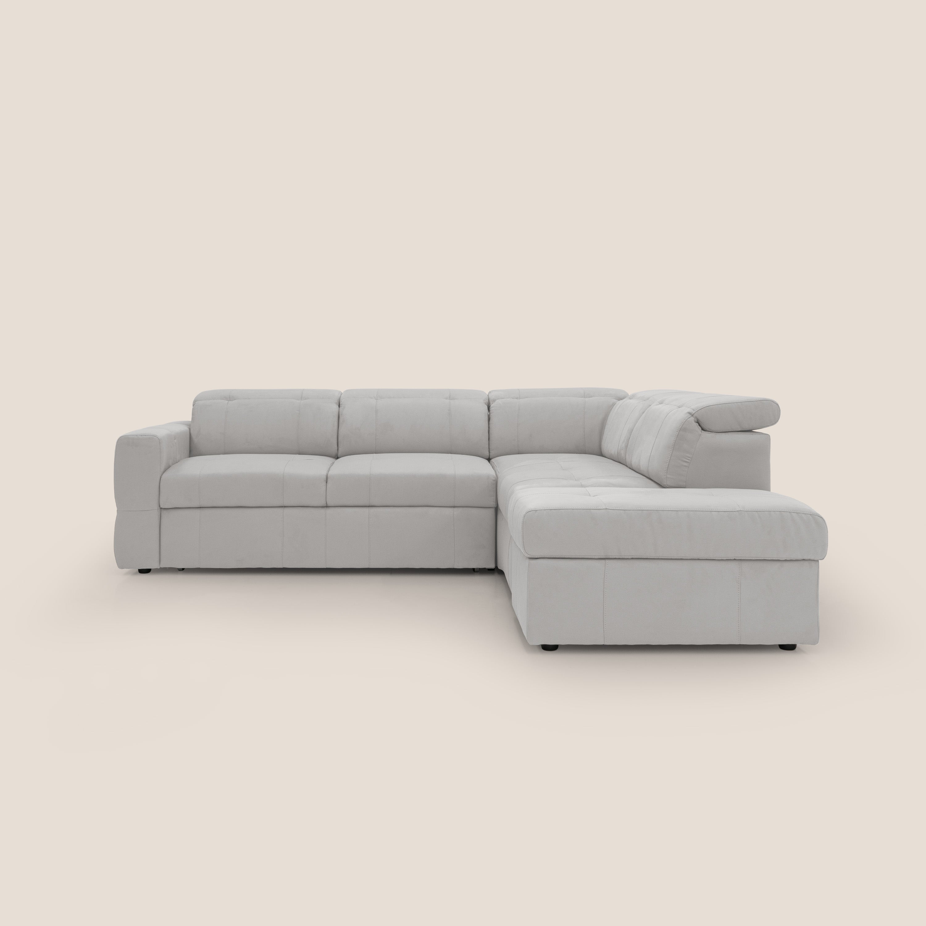 Kronos Divano angolare con poggiapiedi estraibile e pouf contenitore mobile in microfibra impermeabile T11 grigio chiaro - divani.store