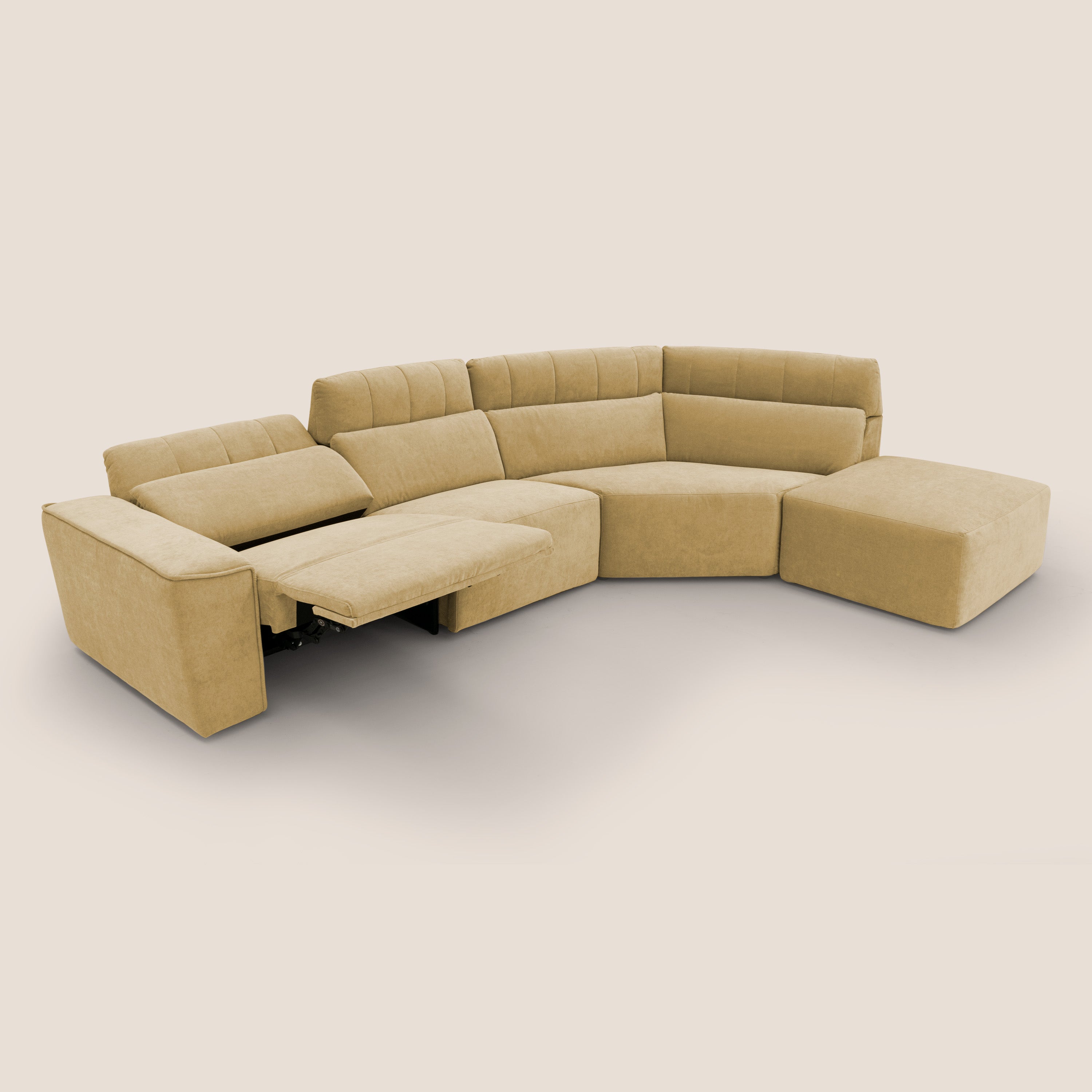 Clark Divano angolare con opzione relax elettrico in tessuto smacchiabile impermeabile T17 giallo - divani.store