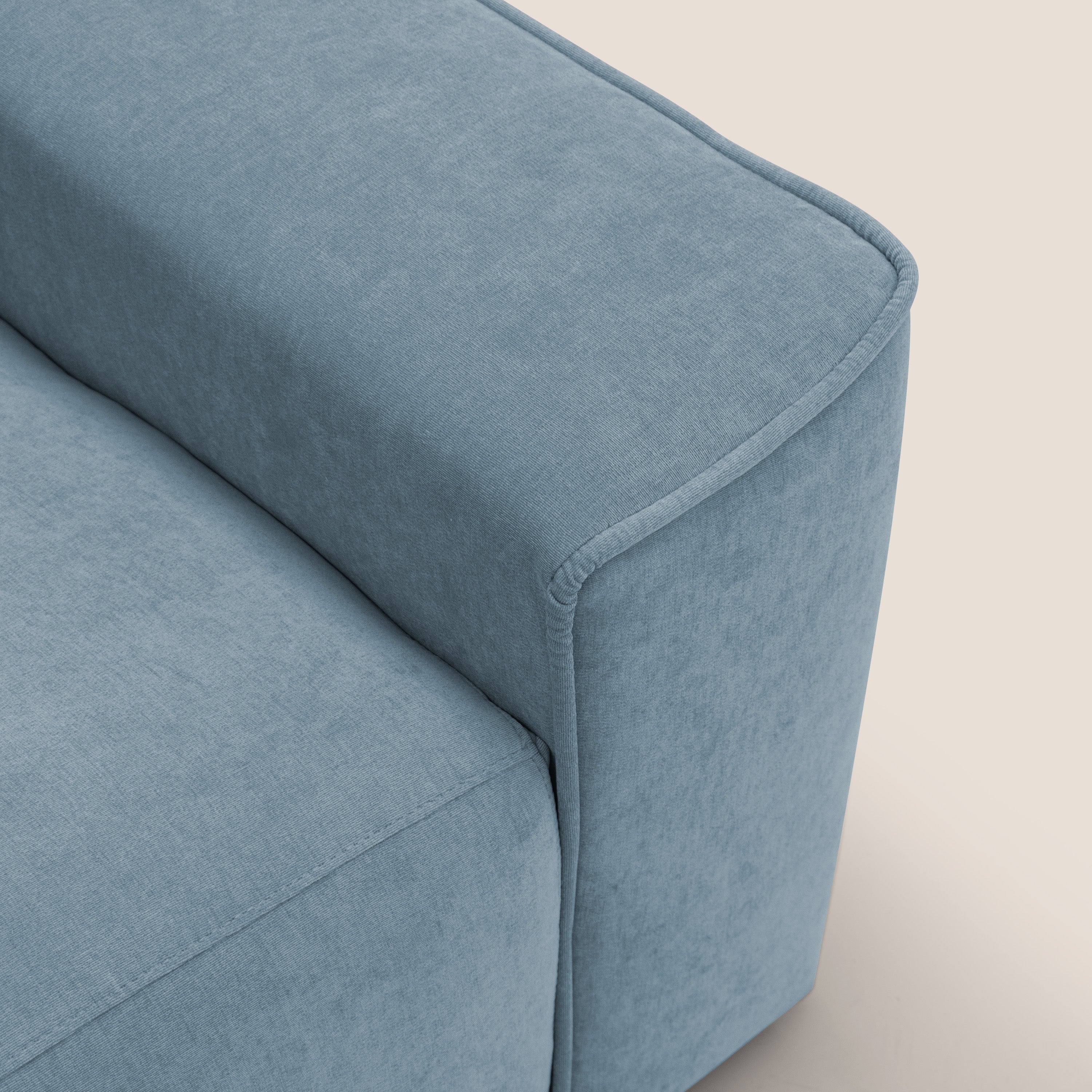 Clark Divano modulare con opzione relax elettrico in tessuto smacchiabile impermeabile T17 carta da zucchero - divani.store