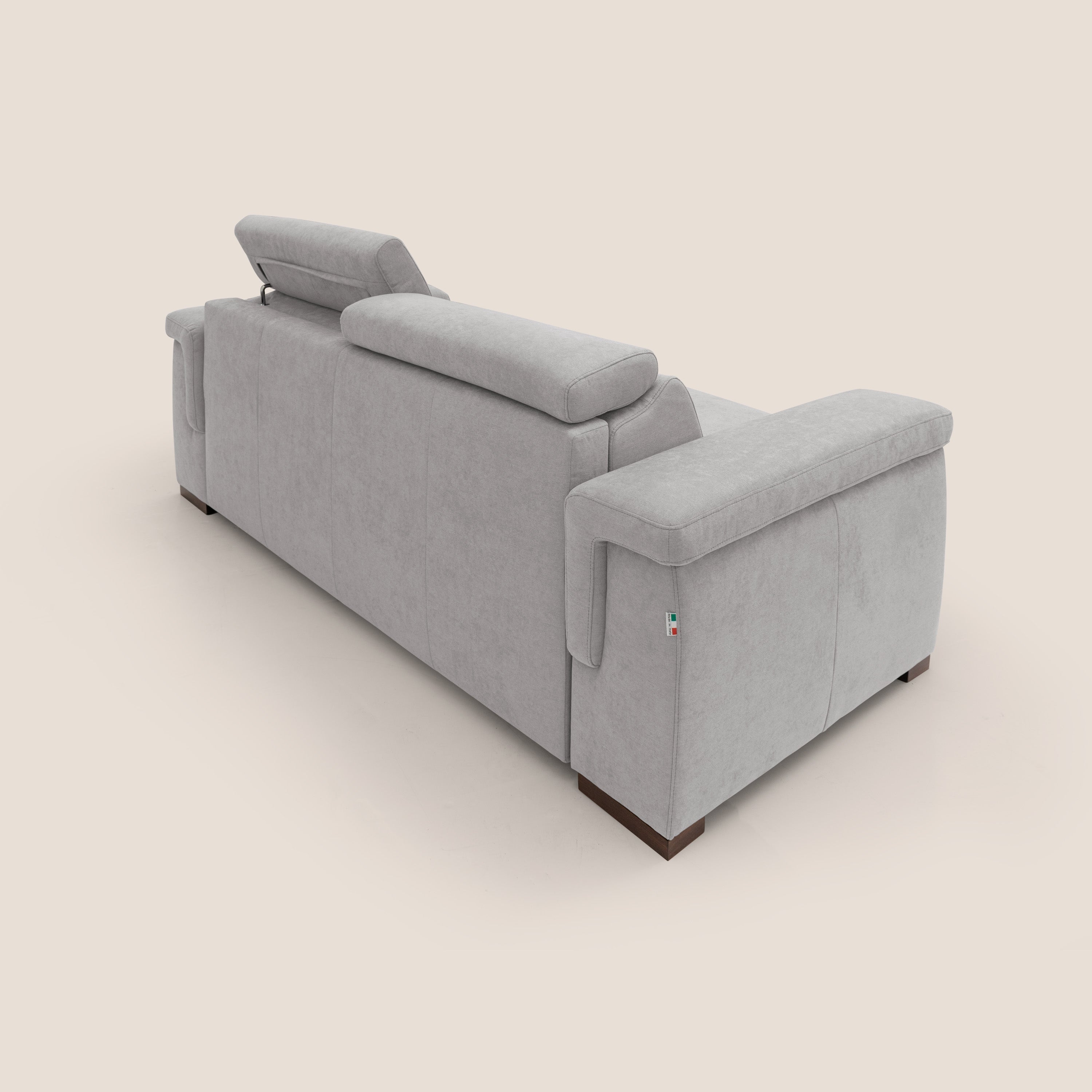 Giunone divano letto con materasso alto 18 cm e poggiatesta reclinabili in tessuto impermeabile T02 grigio chiaro - divani.store