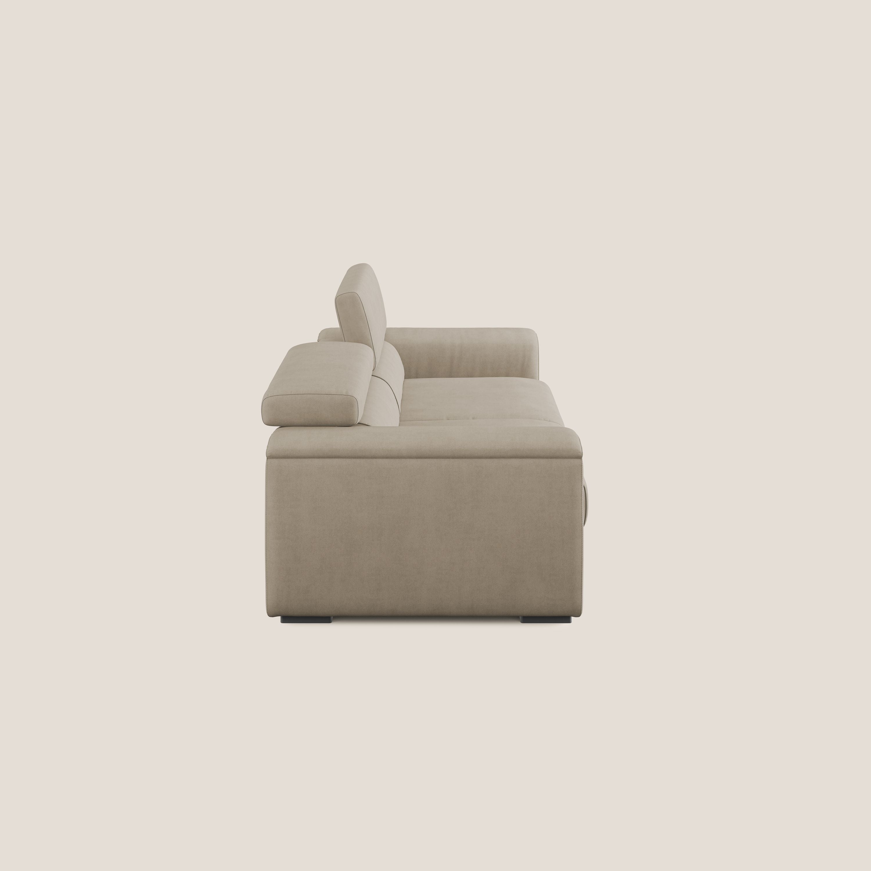 Zeno Divano con pouf estraibile poggiapiedi in tessuto morbido impermeabile T02 beige - divani.store