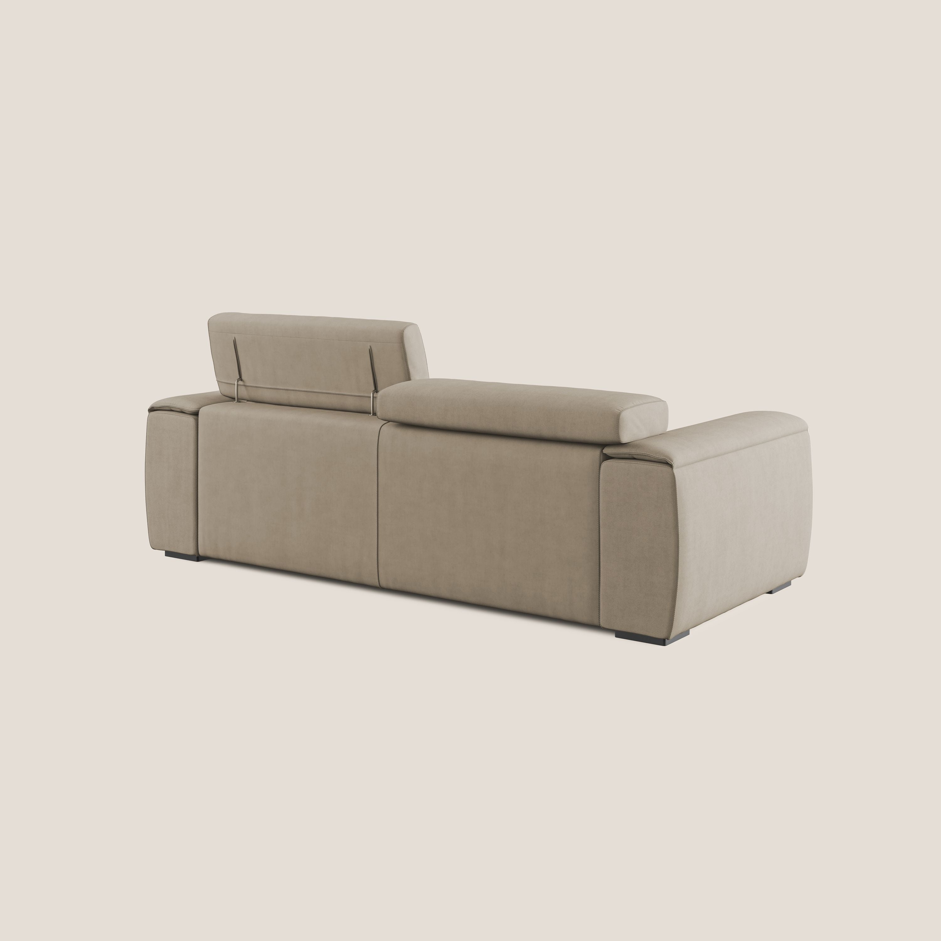 Zeno Divano con pouf estraibile poggiapiedi in tessuto morbido impermeabile T02 beige - divani.store
