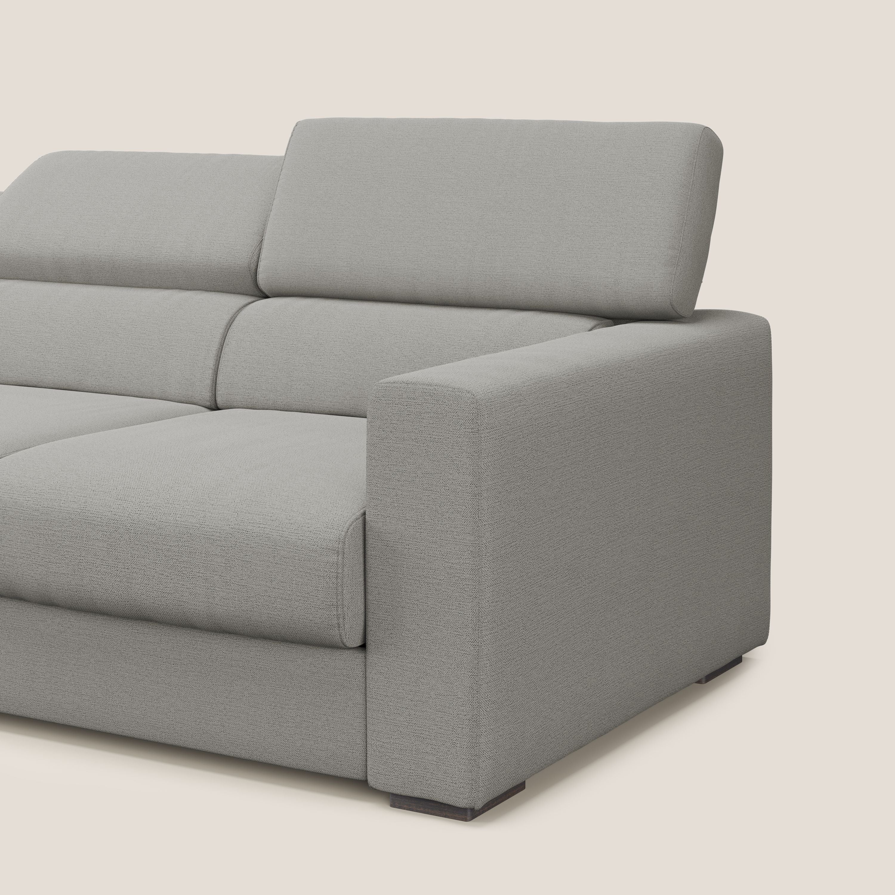 Dylan divano a 3 sedute con pouf estraibile poggiapiedi in tessuto fiammato simil cotone impermeabile T19 beige - divani.store