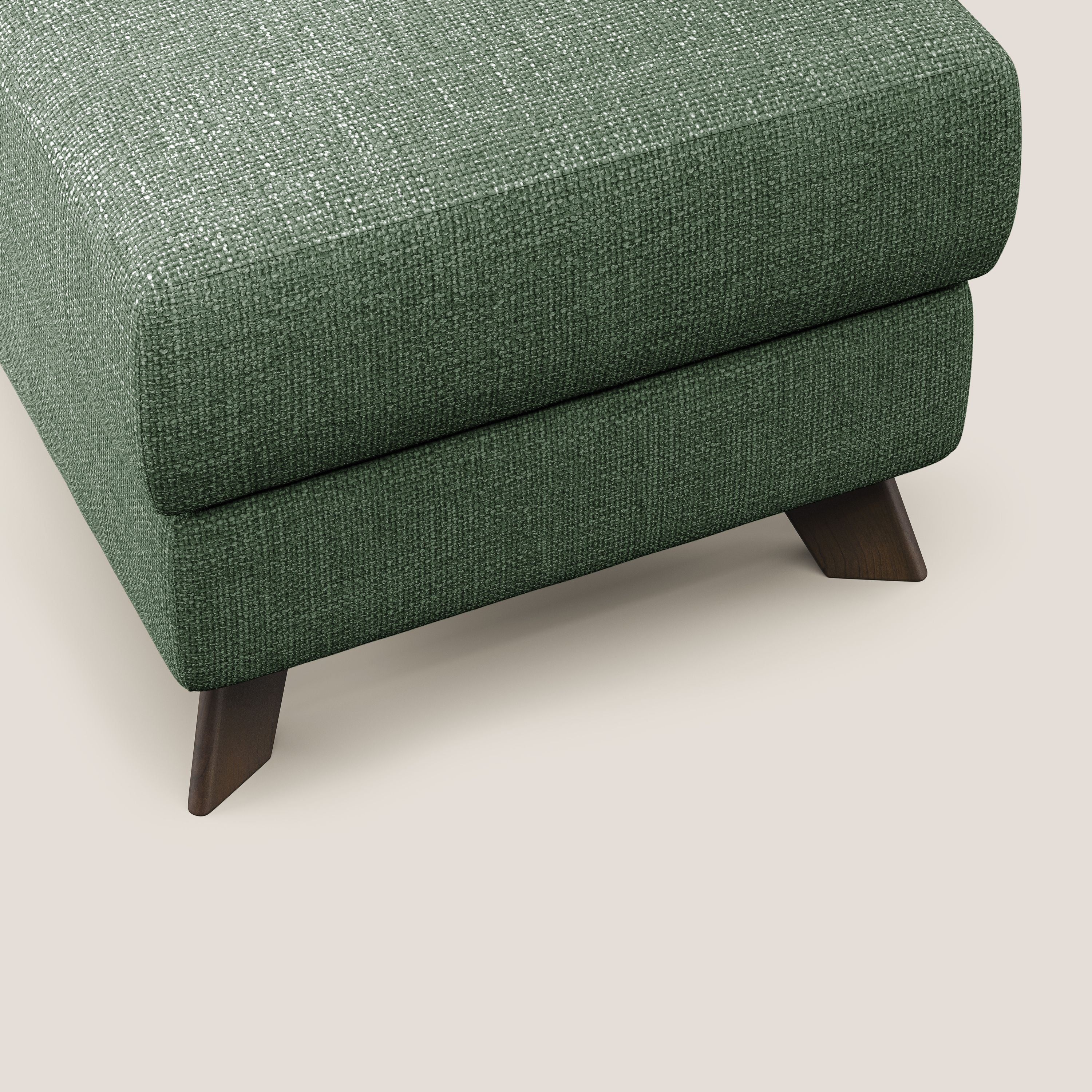 Moon Pouf contenitore e piedini alti in tessuto morbido ad intreccio soft-touch impermeabile T06 verde - divani.store