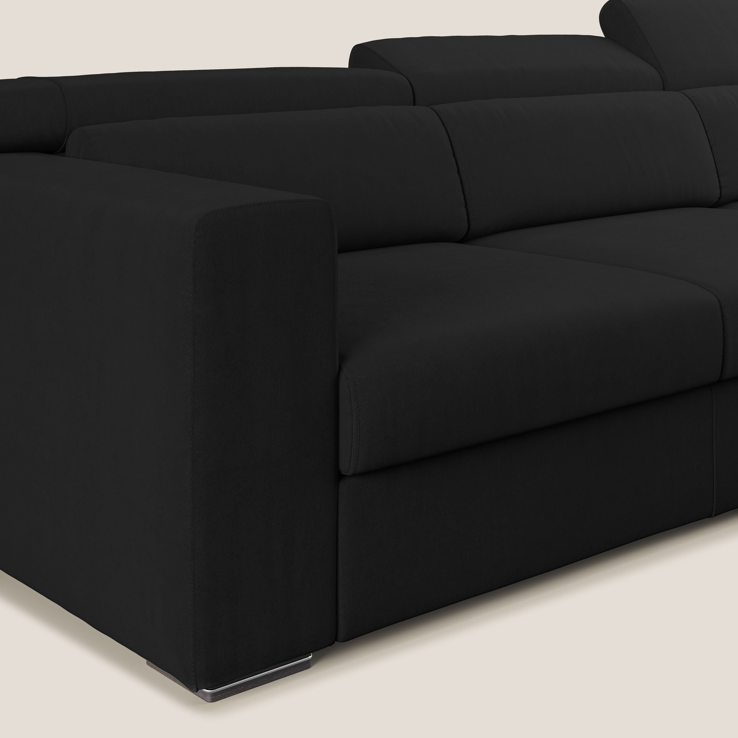 Vegas divano angolare con poggiatesta reclinabili in microfibra impermeabile T11 nero - divani.store