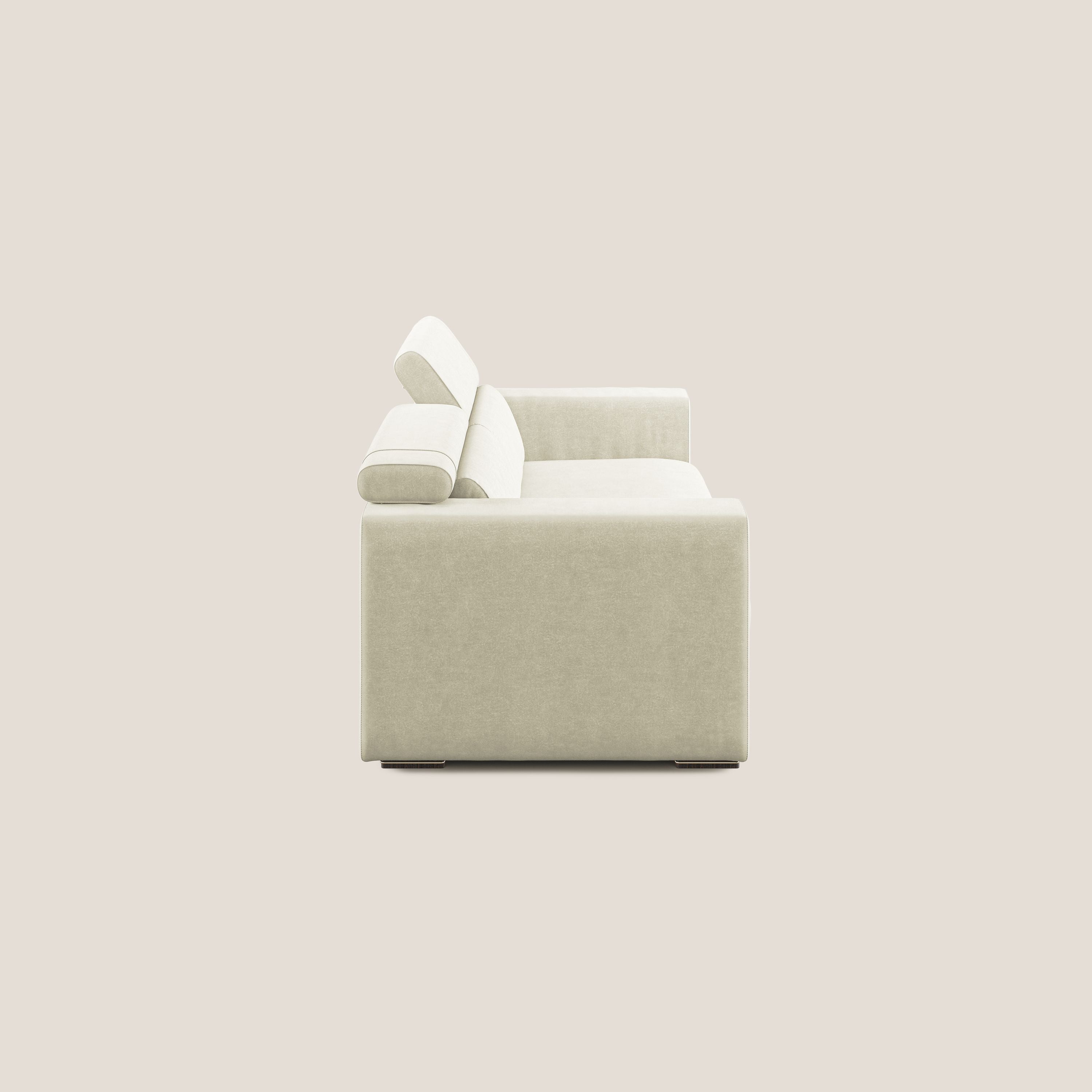 Vegas divano con poggiatesta reclinabili in microfibra smacchiabile T11 panna - divani.store