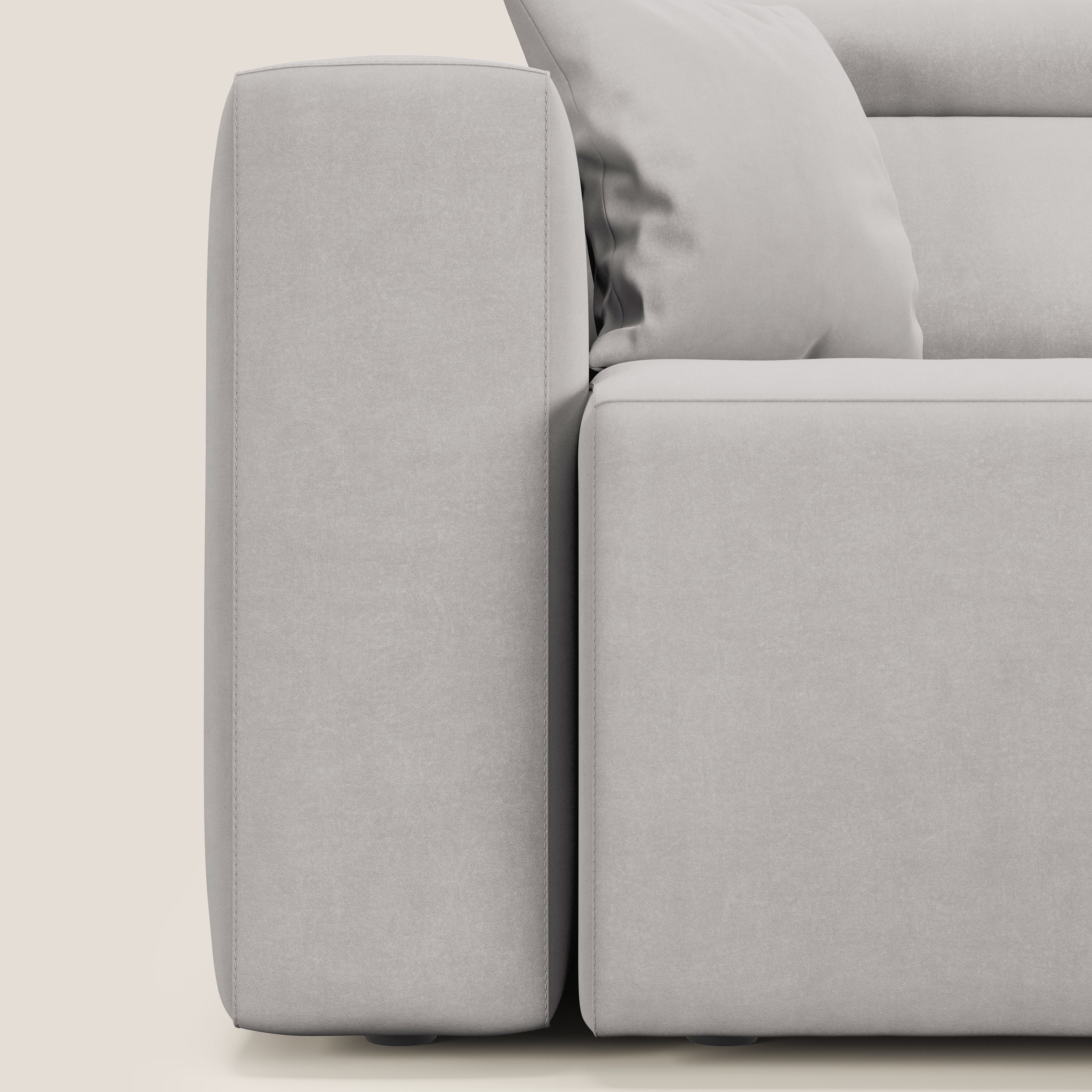 Orwell divano con 3 sedute estraibili in microfibra smacchiabile T11 grigio chiaro - divani.store