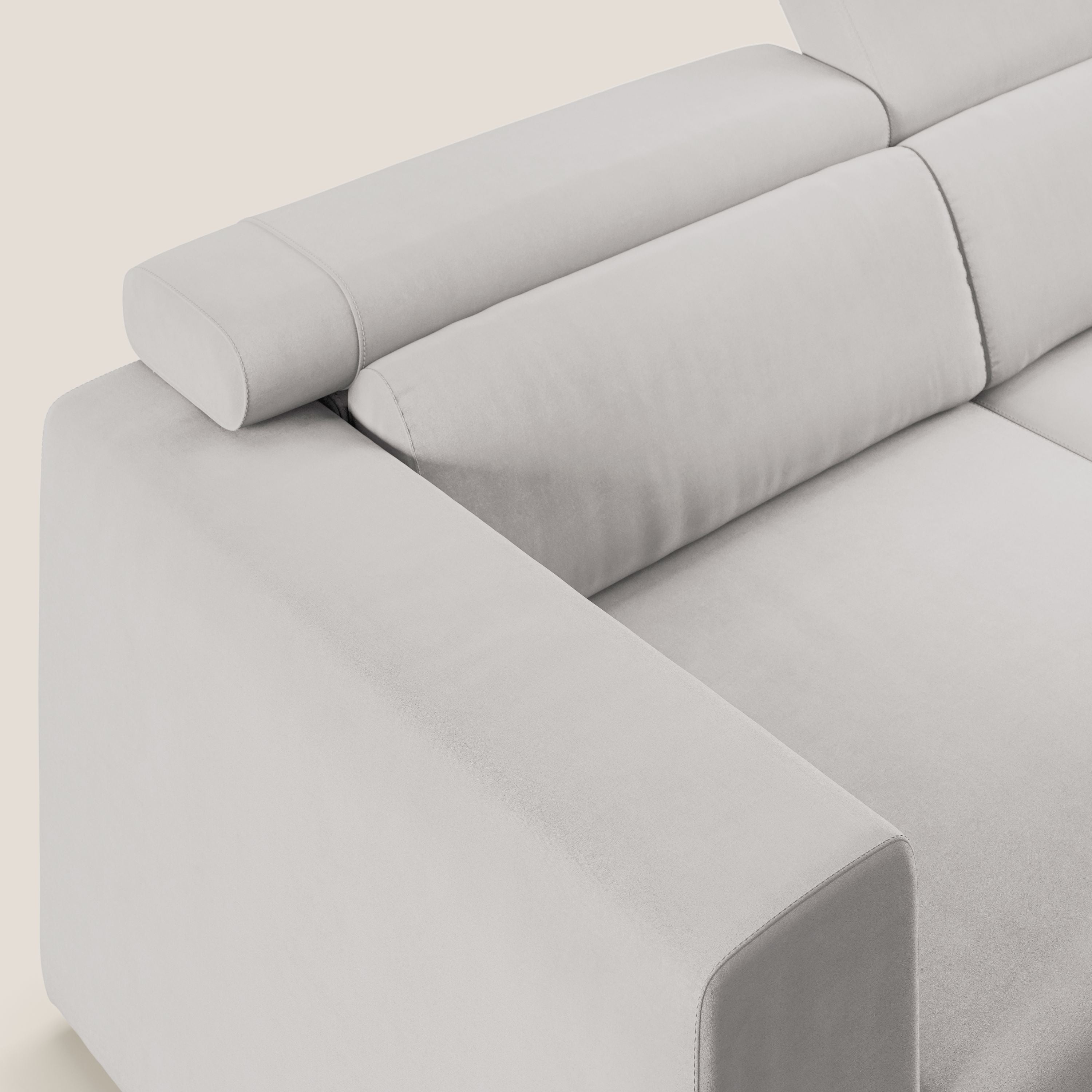 Vegas divano con poggiatesta reclinabili in microfibra smacchiabile T11 grigio chiaro - divani.store