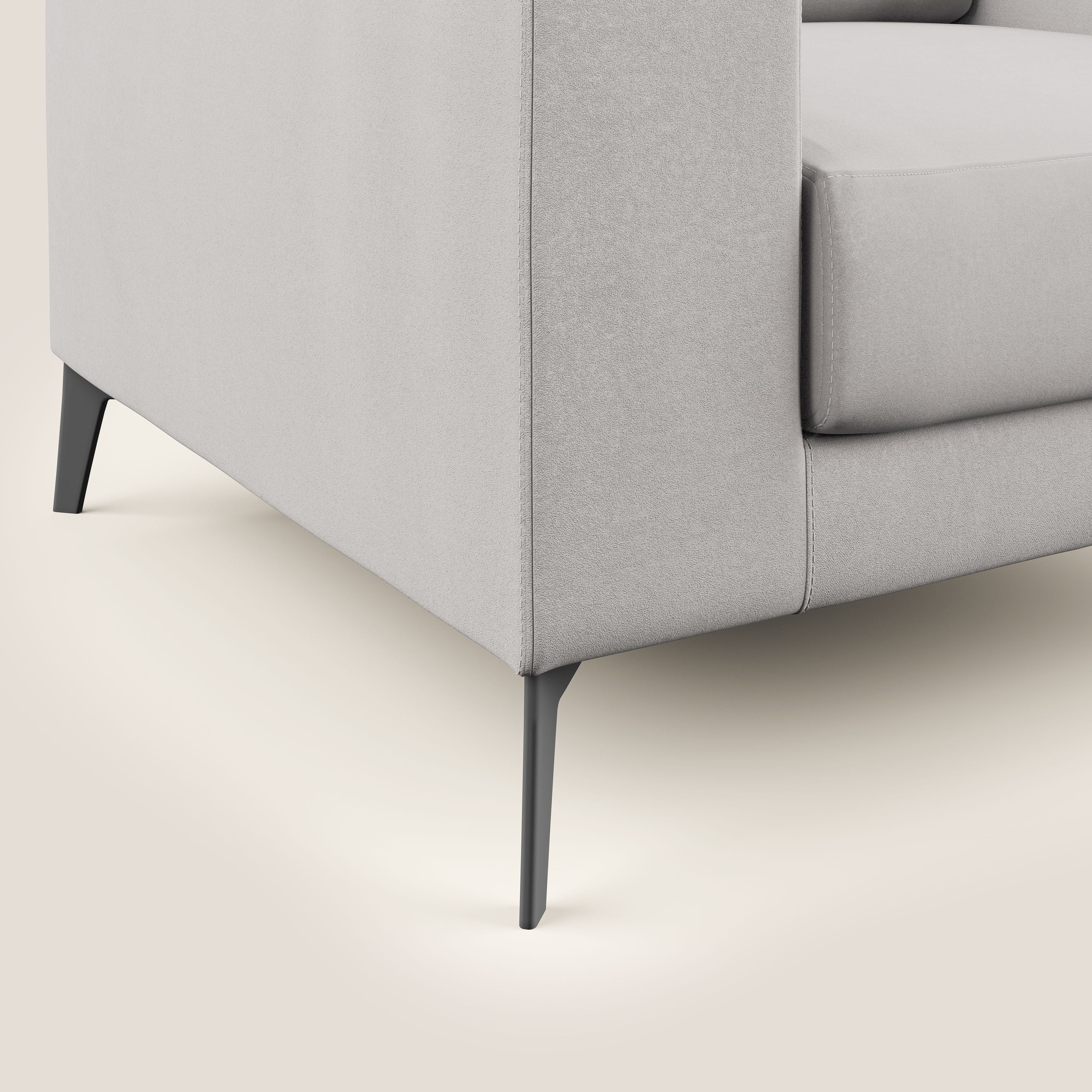 Prestige poltroncina moderna in microfibra smacchiabile T11 grigio chiaro - divani.store