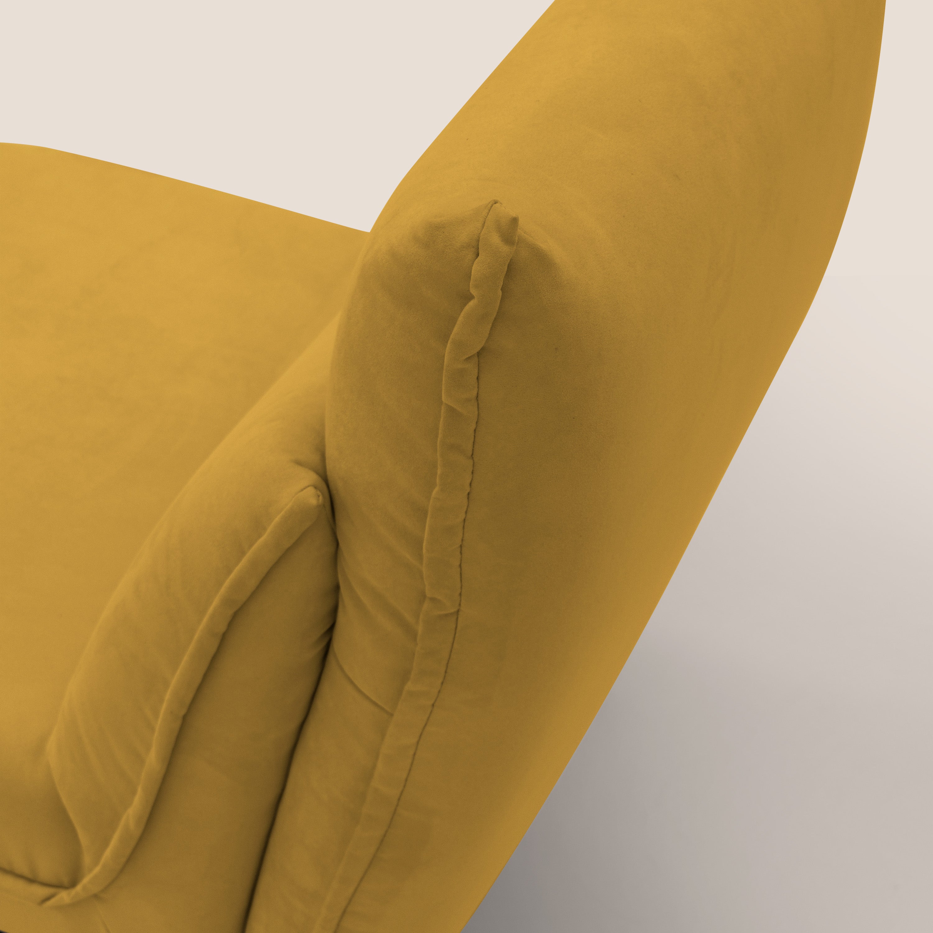 Tessa Poltroncina dal design moderno in morbida microfibra smacchiabile T11 giallo - divani.store