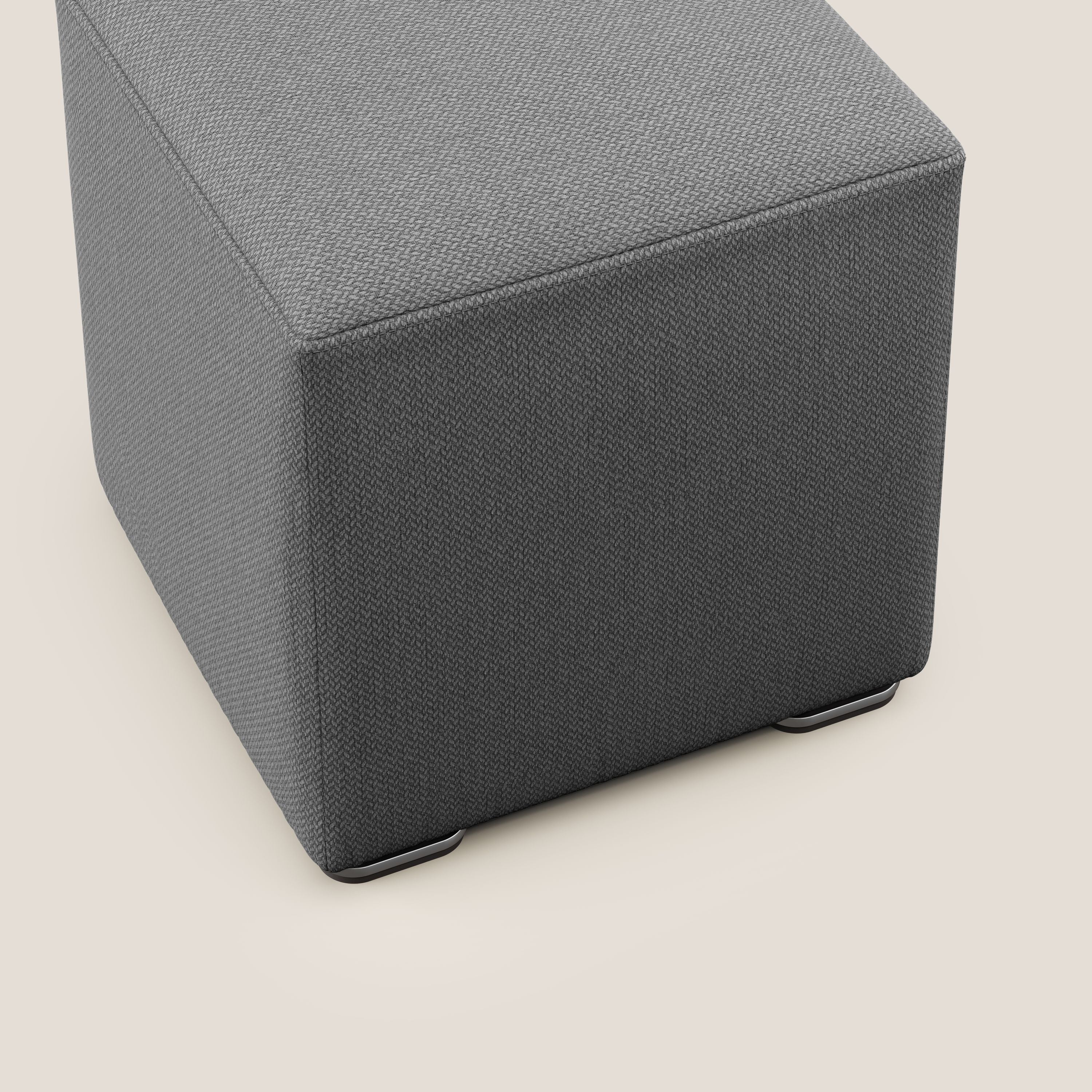 Cube pouf in tessuto morbido smacchiabile T05 antracite - divani.store