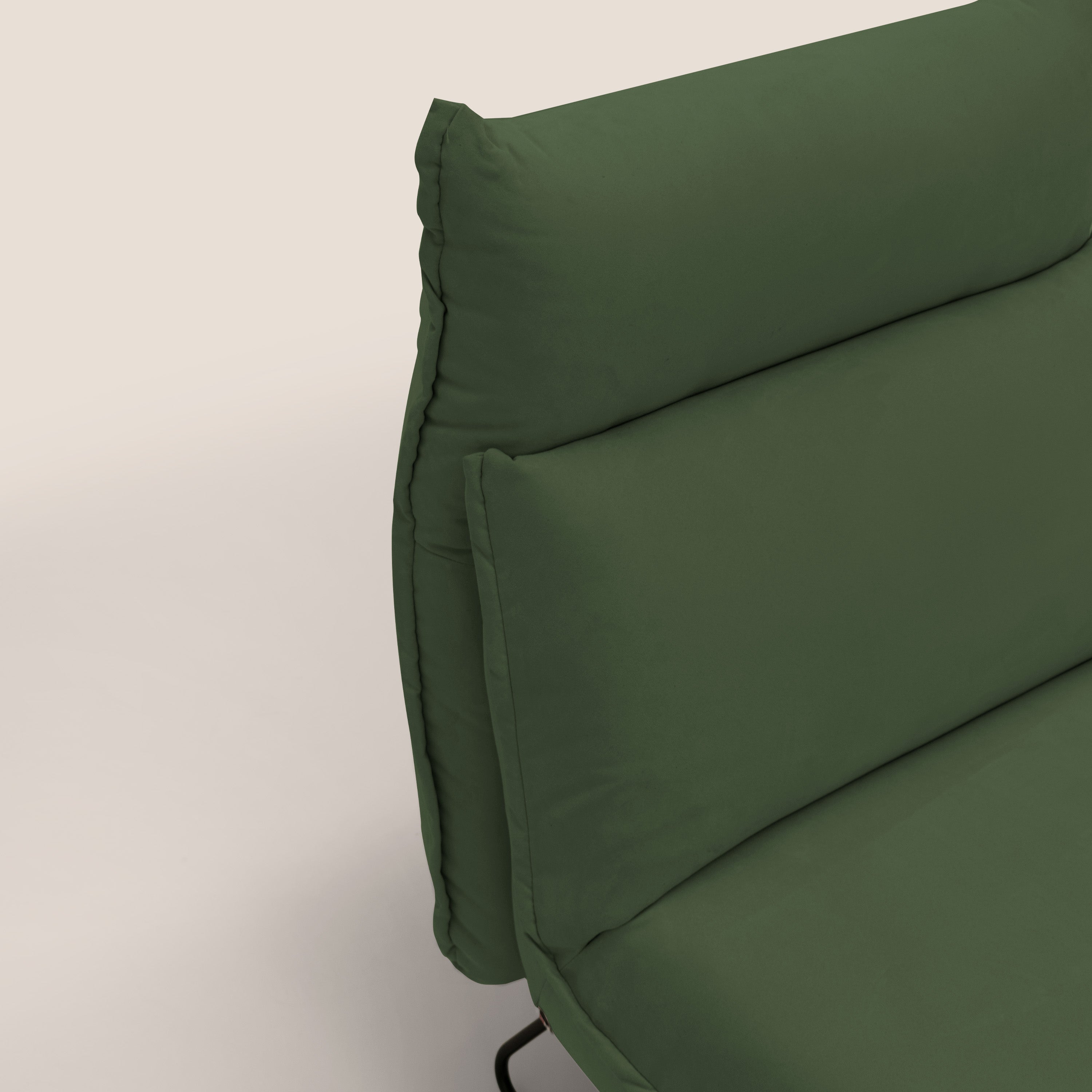 Tessa Poltroncina dal design moderno in morbida microfibra smacchiabile T11 verde - divani.store