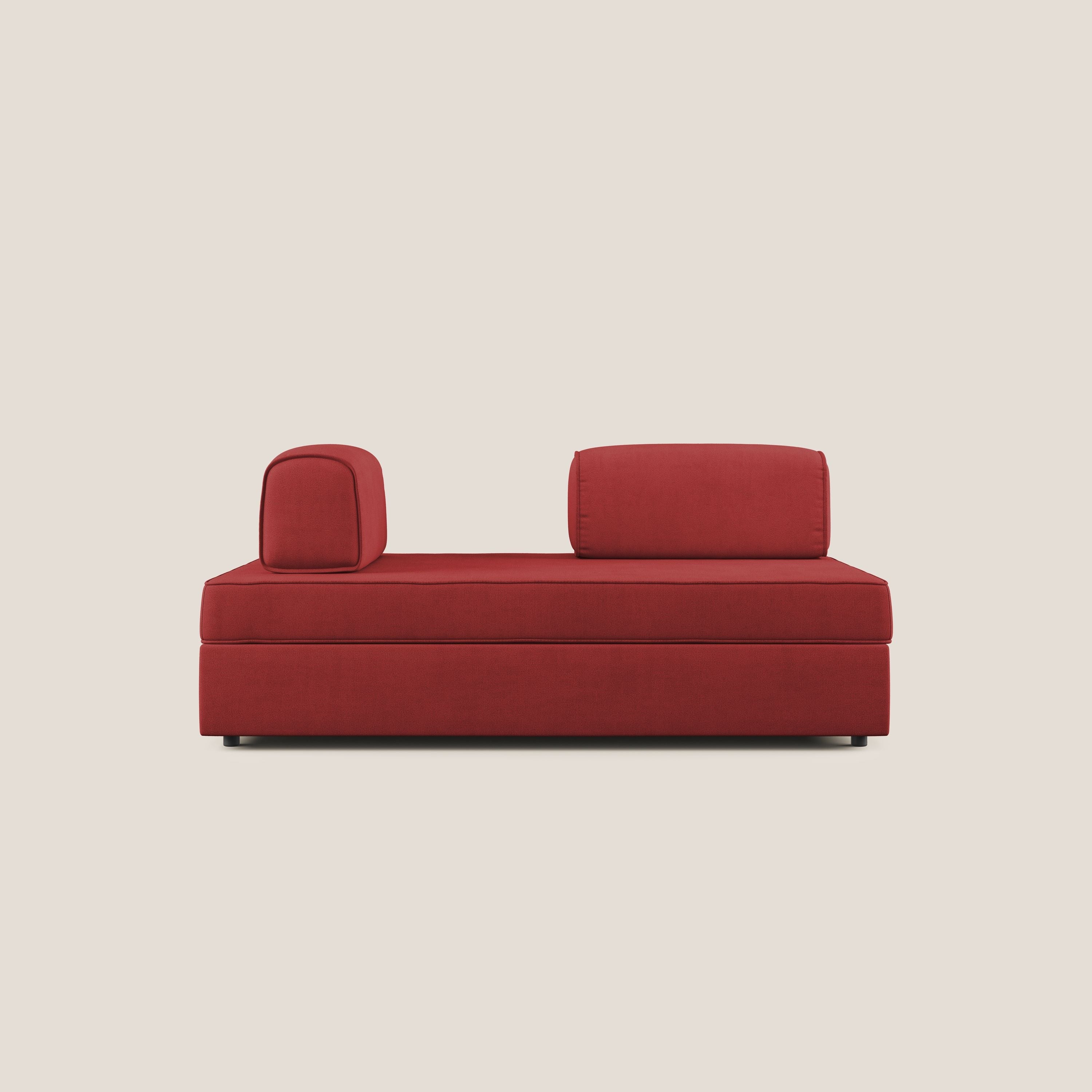 Liberty divano con pouf estraibile e schienali movibili in tessuto morbido impermeabile T02 rosso - divani.store