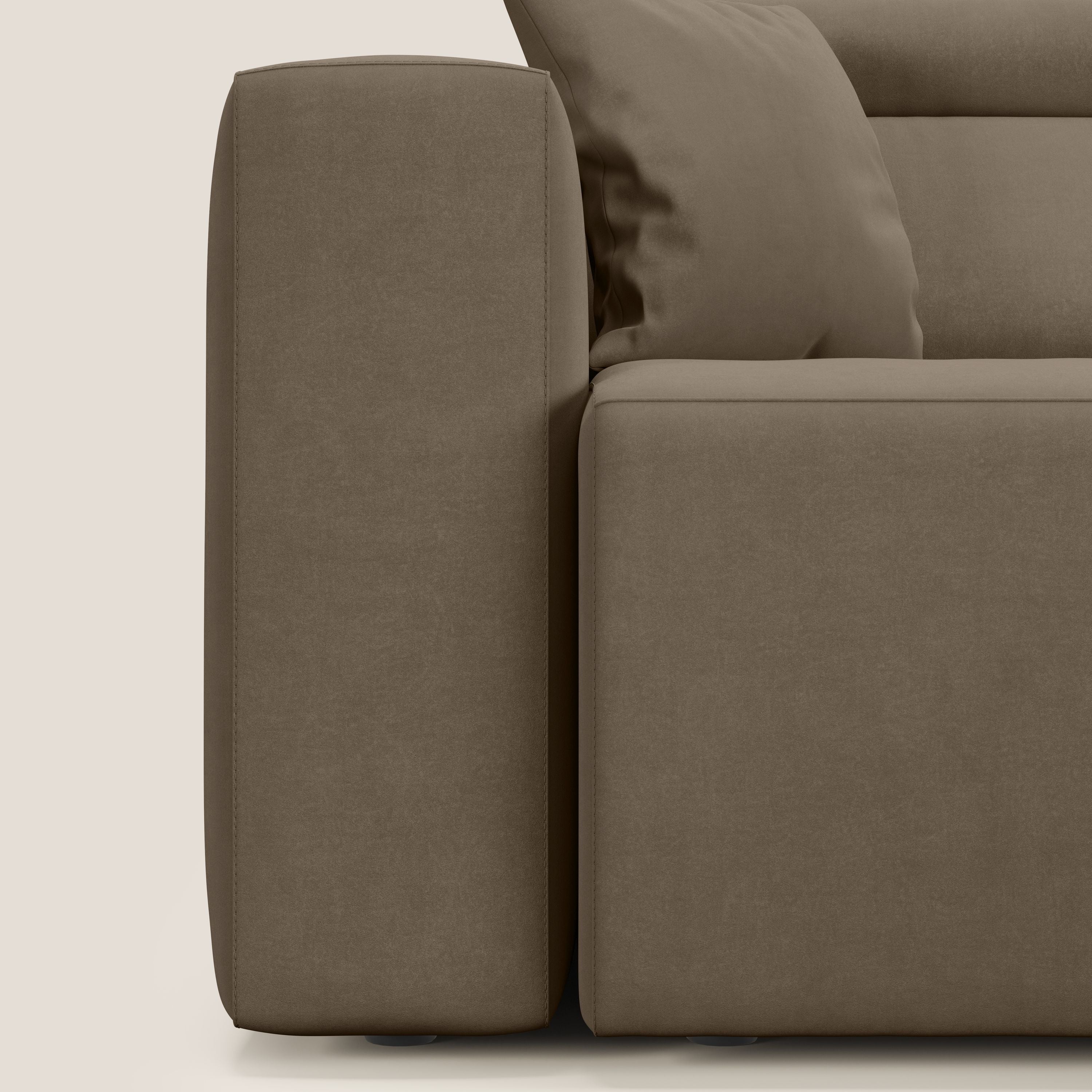 Orwell divano con 3 sedute estraibili in microfibra smacchiabile T11 marrone - divani.store