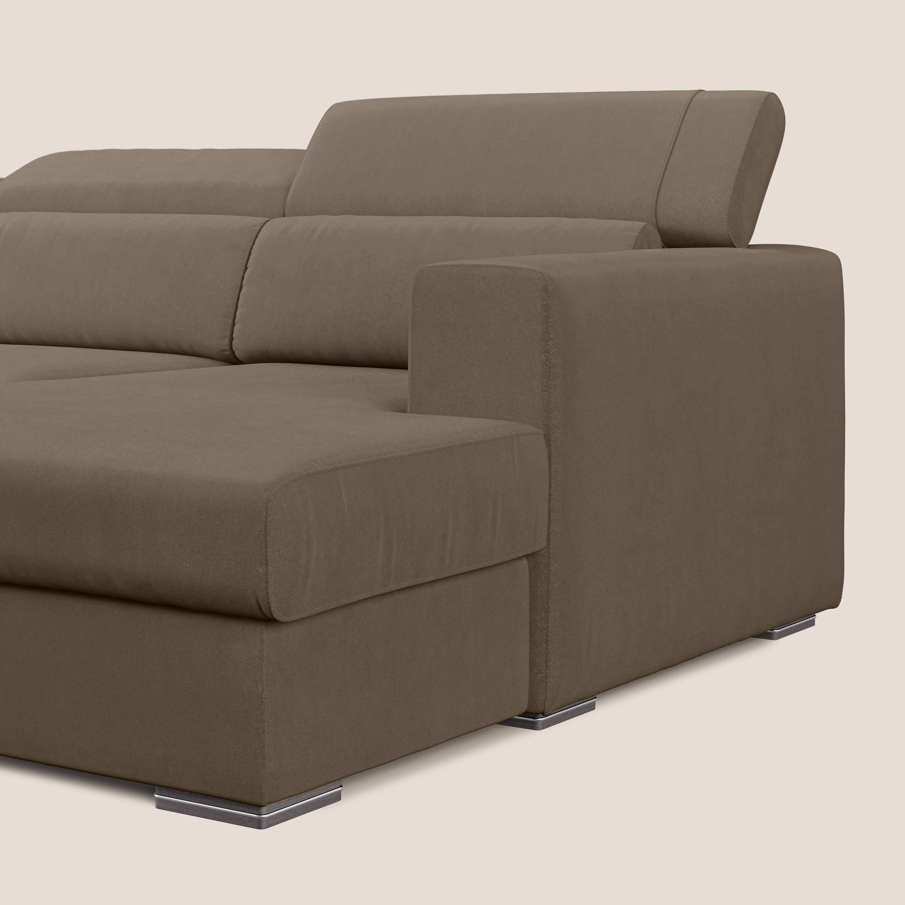 Vegas divano angolare con poggiatesta reclinabili in microfibra impermeabile T11 marrone - divani.store