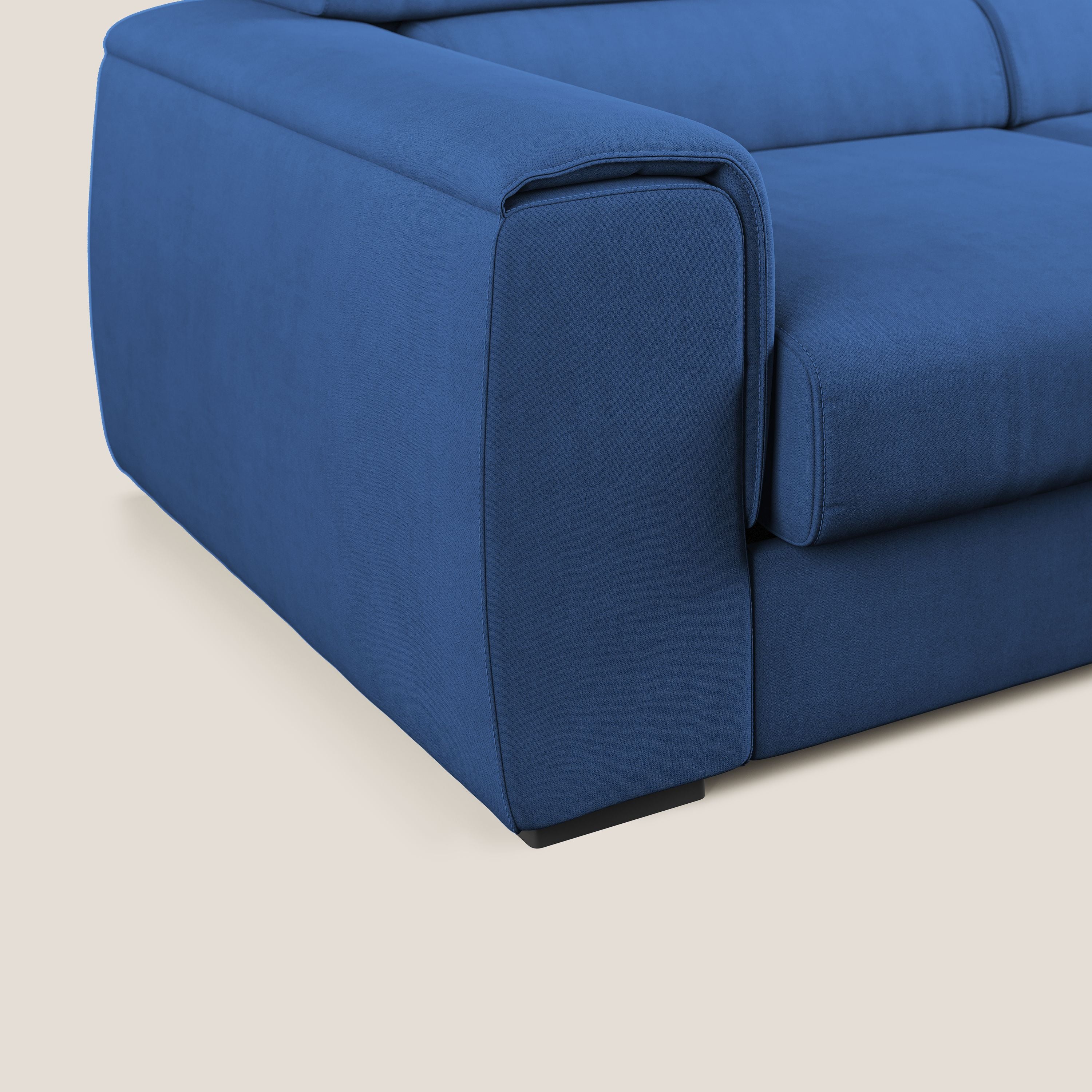 Zeno Divano angolare con pouf estraibile poggiapiedi in tessuto morbido impermeabile T02 blu - divani.store