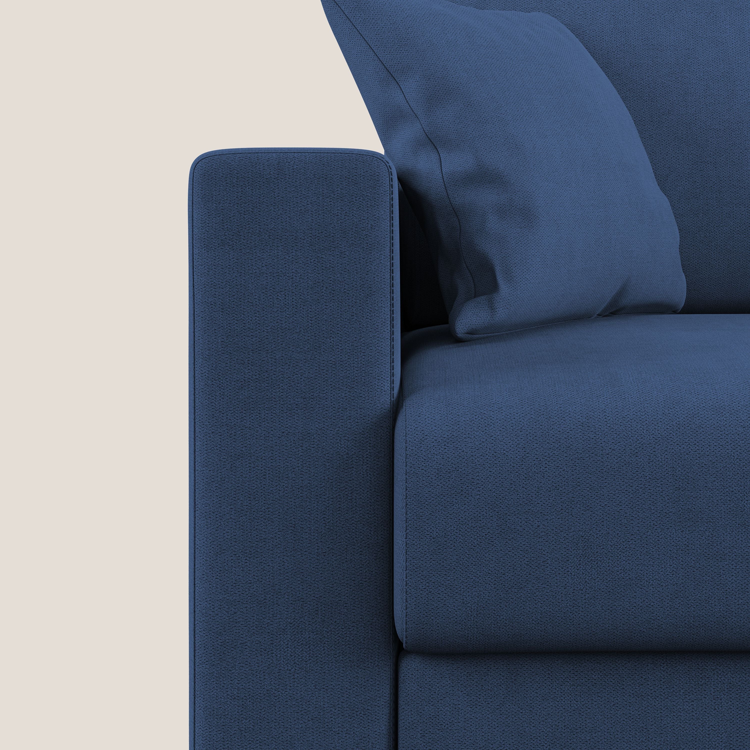 Kafka divano letto matrimoniale in morbido tessuto impermeabile T02 blu - divani.store