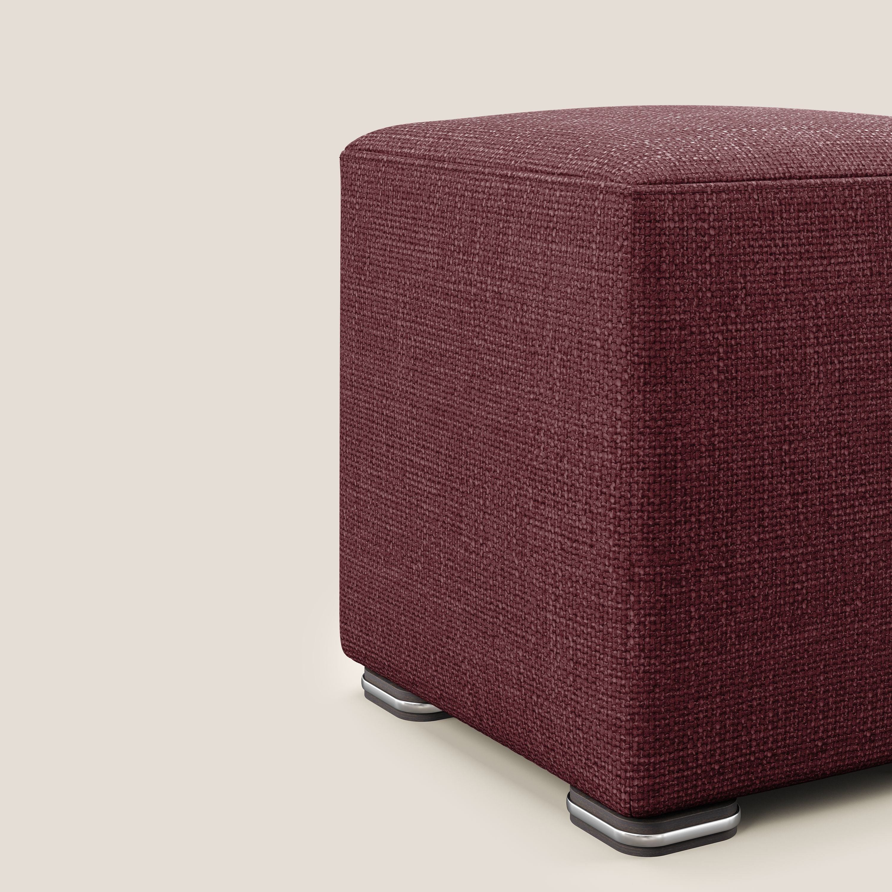Cube pouf in morbido tessuto impermeabile ad intreccio melangiato T06 rosso - divani.store
