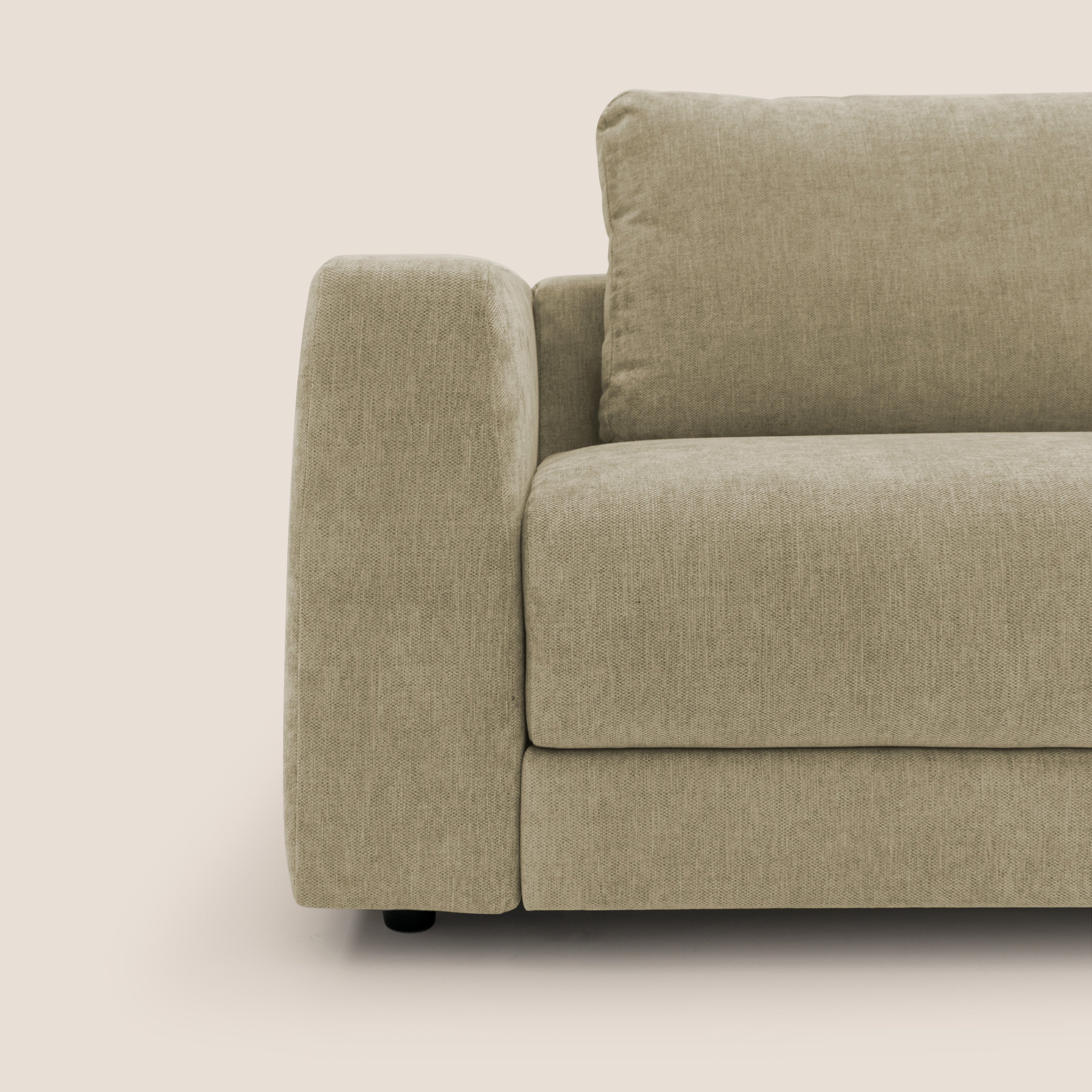 Freia Divano letto minimal materasso h15 cm con morbidi schienali in tessuto impermeabile T14 - divani.store