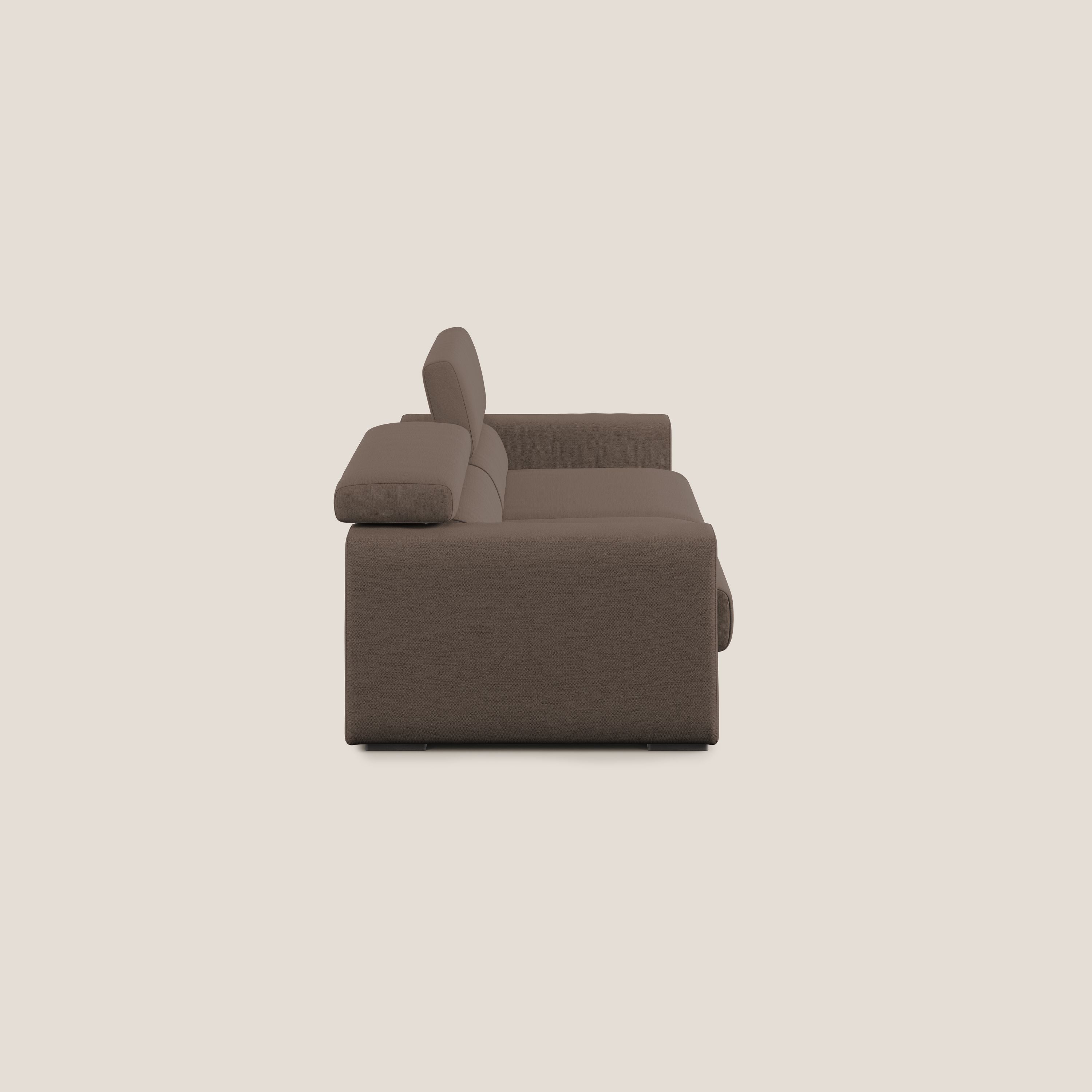 Dylan divano allungabile con pouf estraibile poggiapiedi in tessuto fiammato simil cotone impermeabile T19 marrone - divani.store