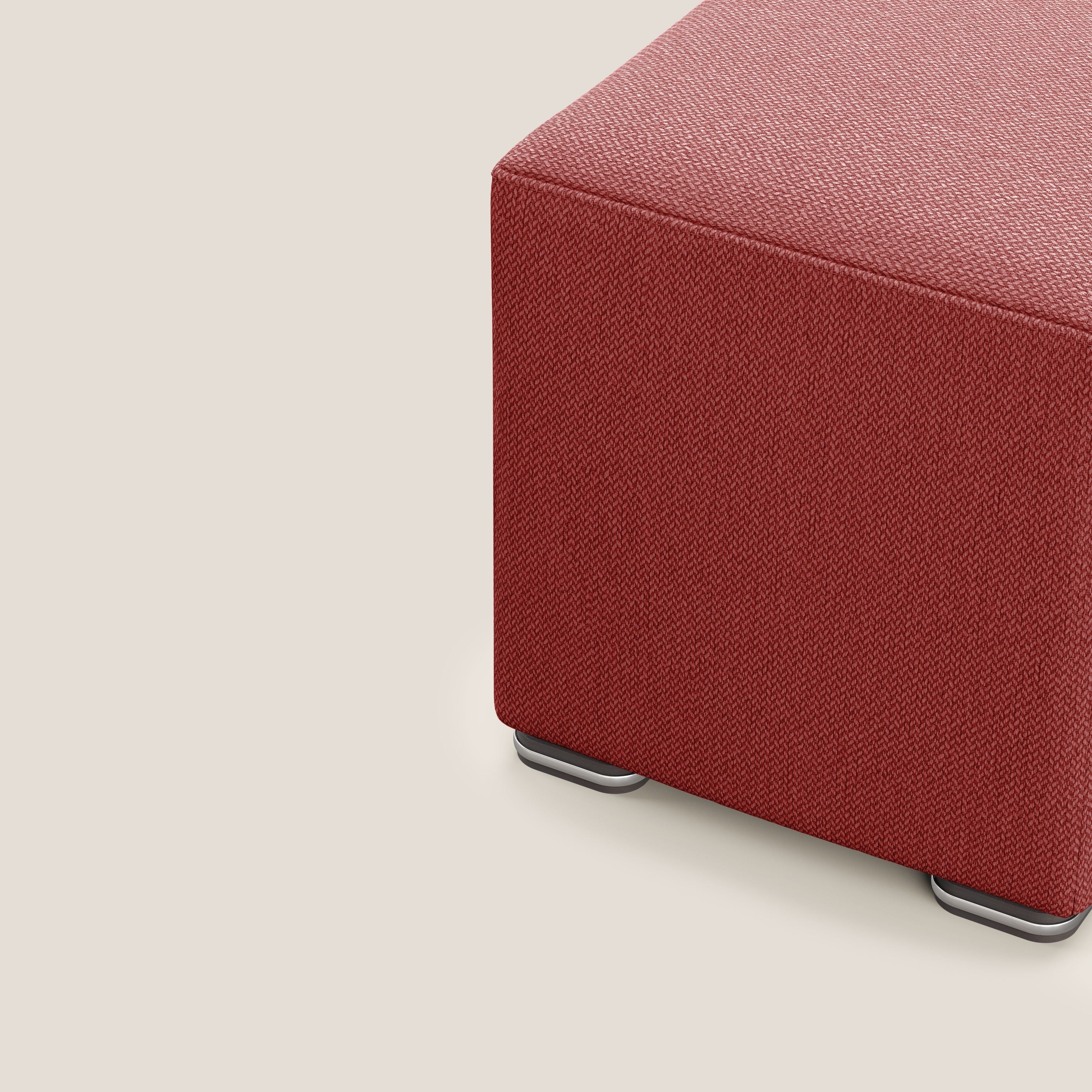 Cube pouf in tessuto morbido smacchiabile T05 rosso - divani.store