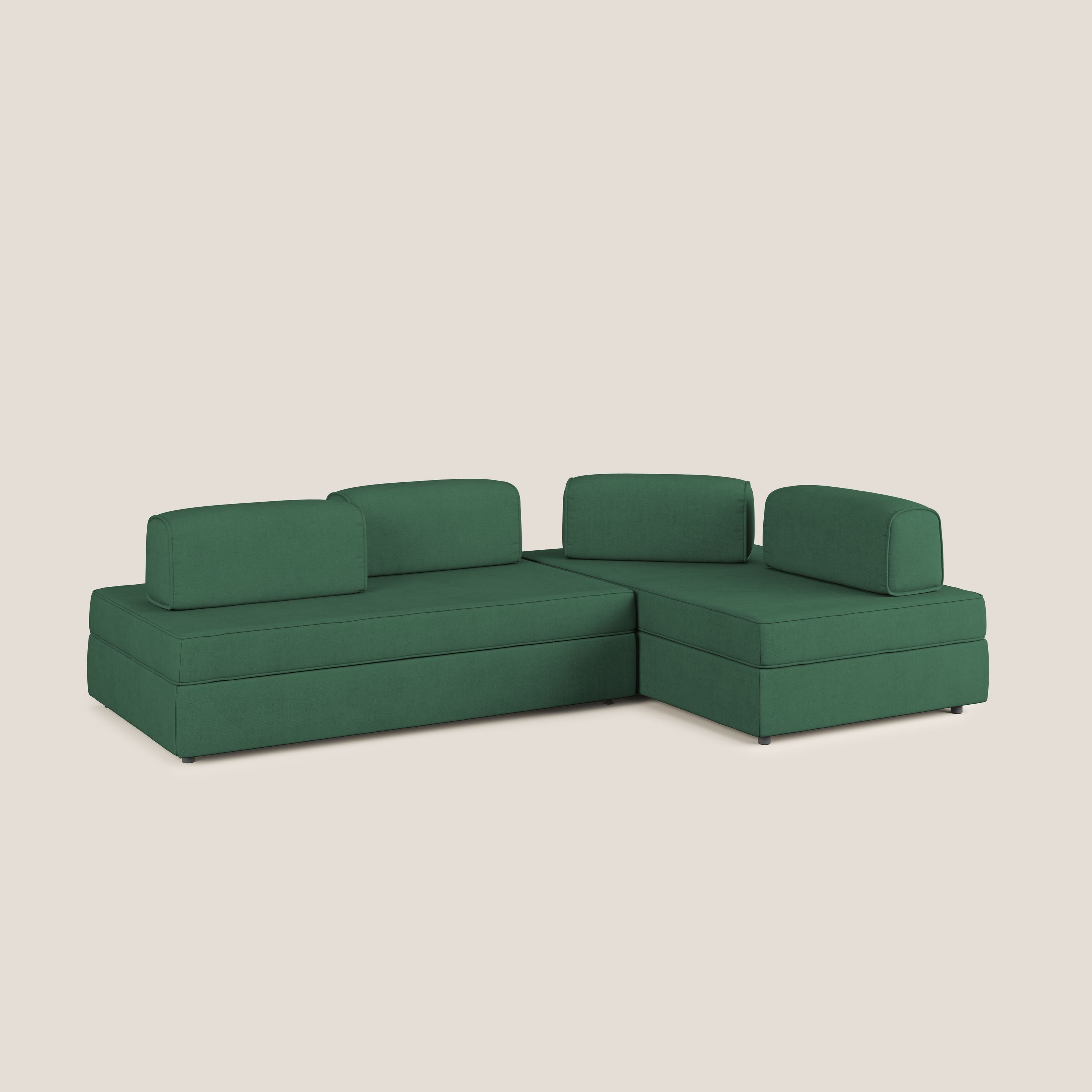 Liberty divano angolare con pouf estraibile e schienali movibili in tessuto morbido impermeabile T02 verde - divani.store