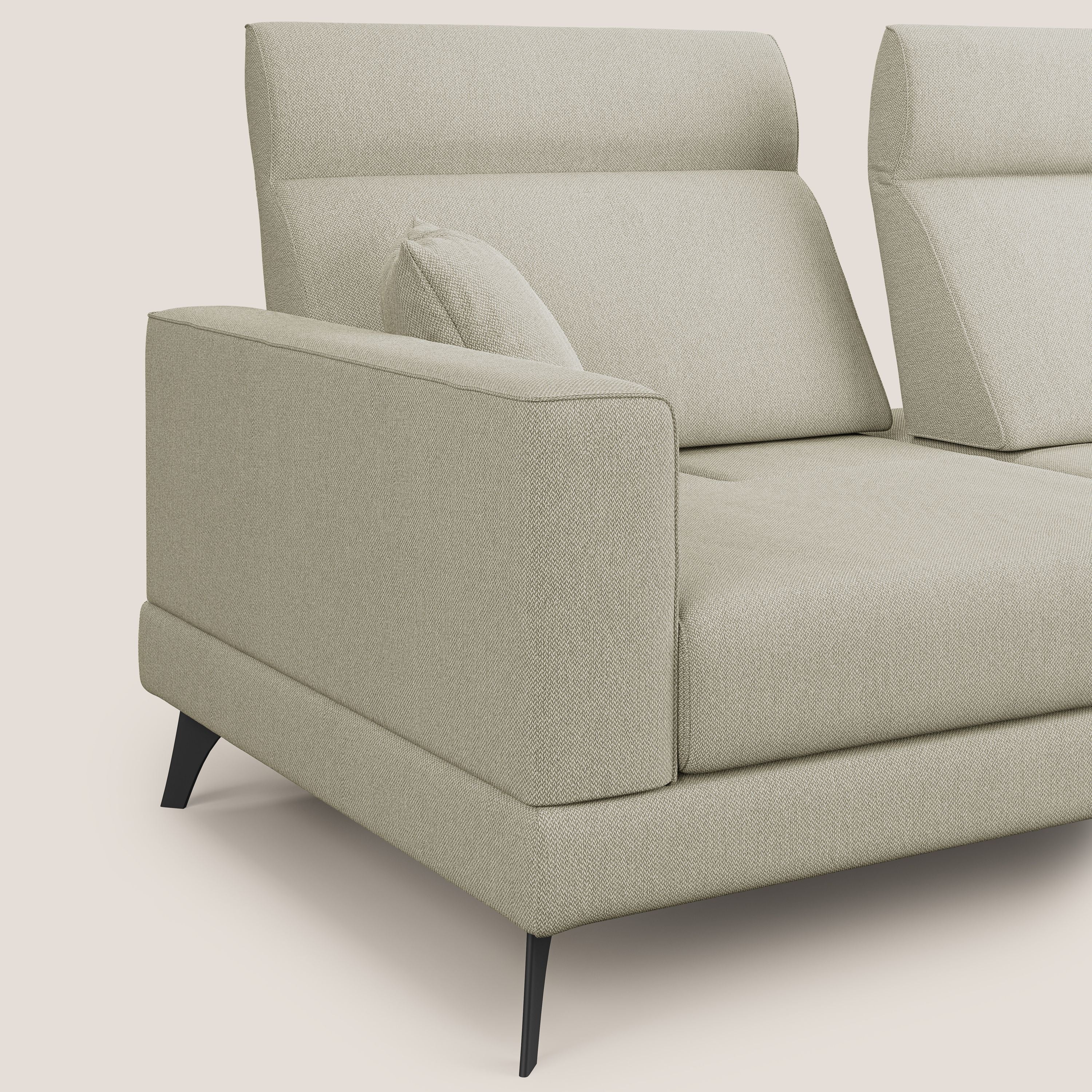 Slide Divano angolare con schienali traslanti e poggiatesta regolabili in tessuto smacchiabile T05 panna - divani.store