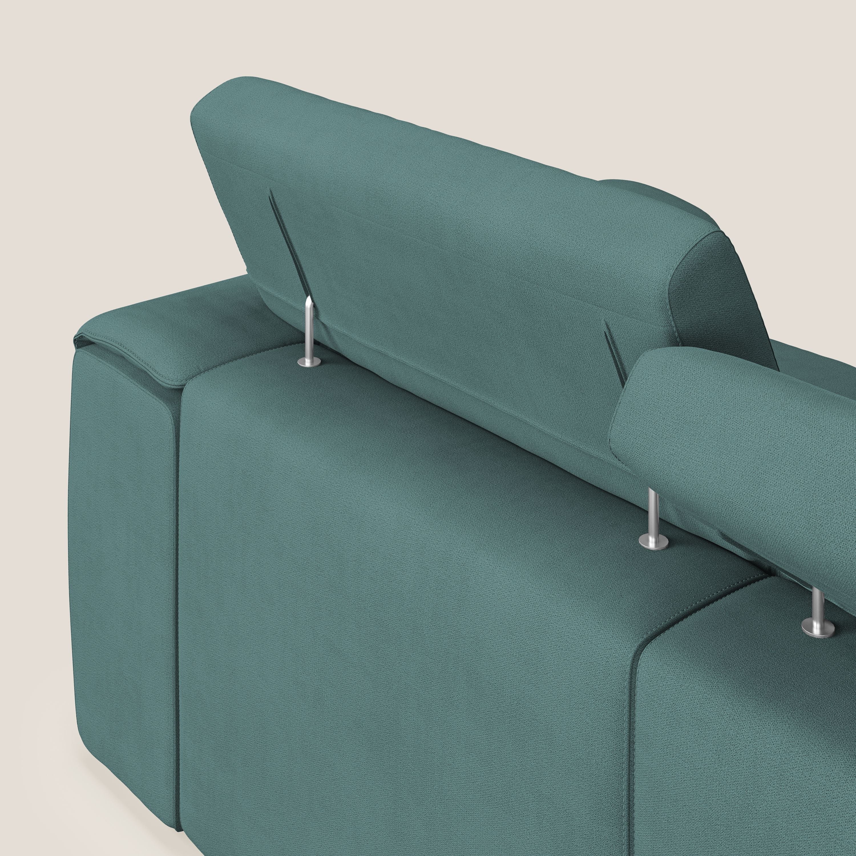 Zeno Divano con pouf estraibile poggiapiedi a 3 sedute in tessuto morbido impermeabile T02 petrolio - divani.store