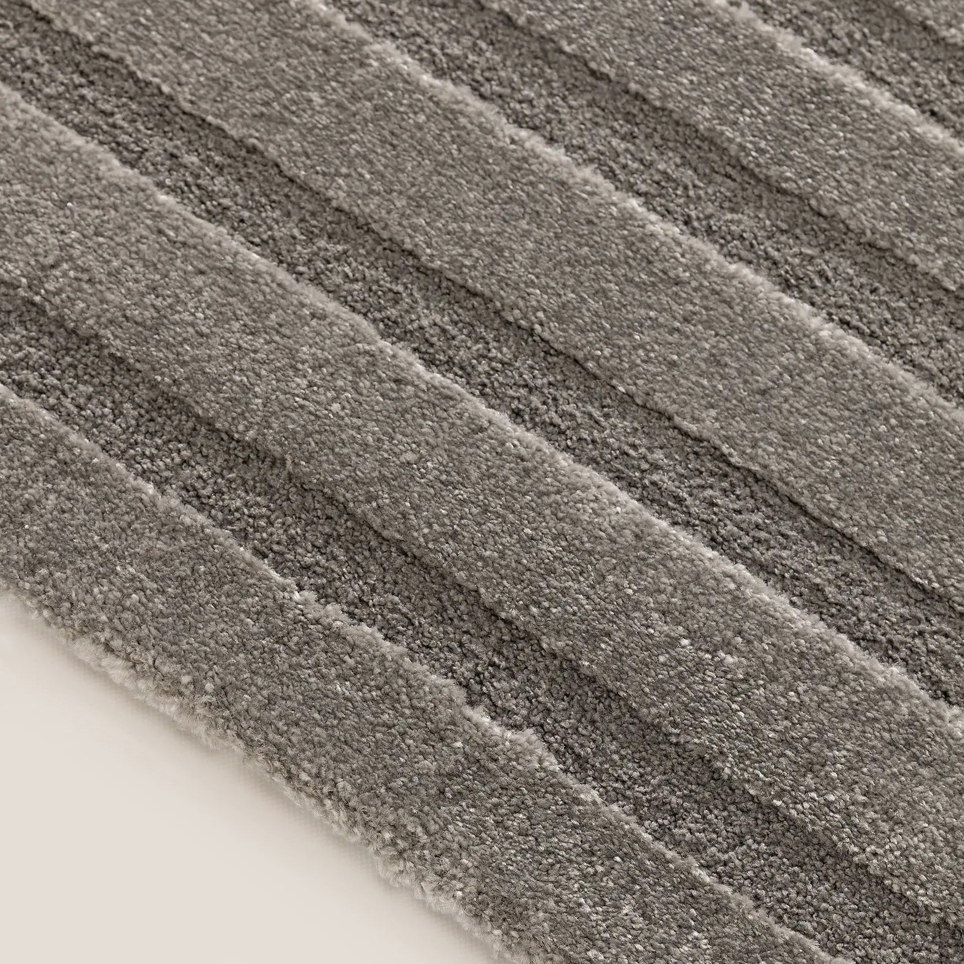 Zefira tappeto con motivo a rilievo grigio impermeabile - divani.store