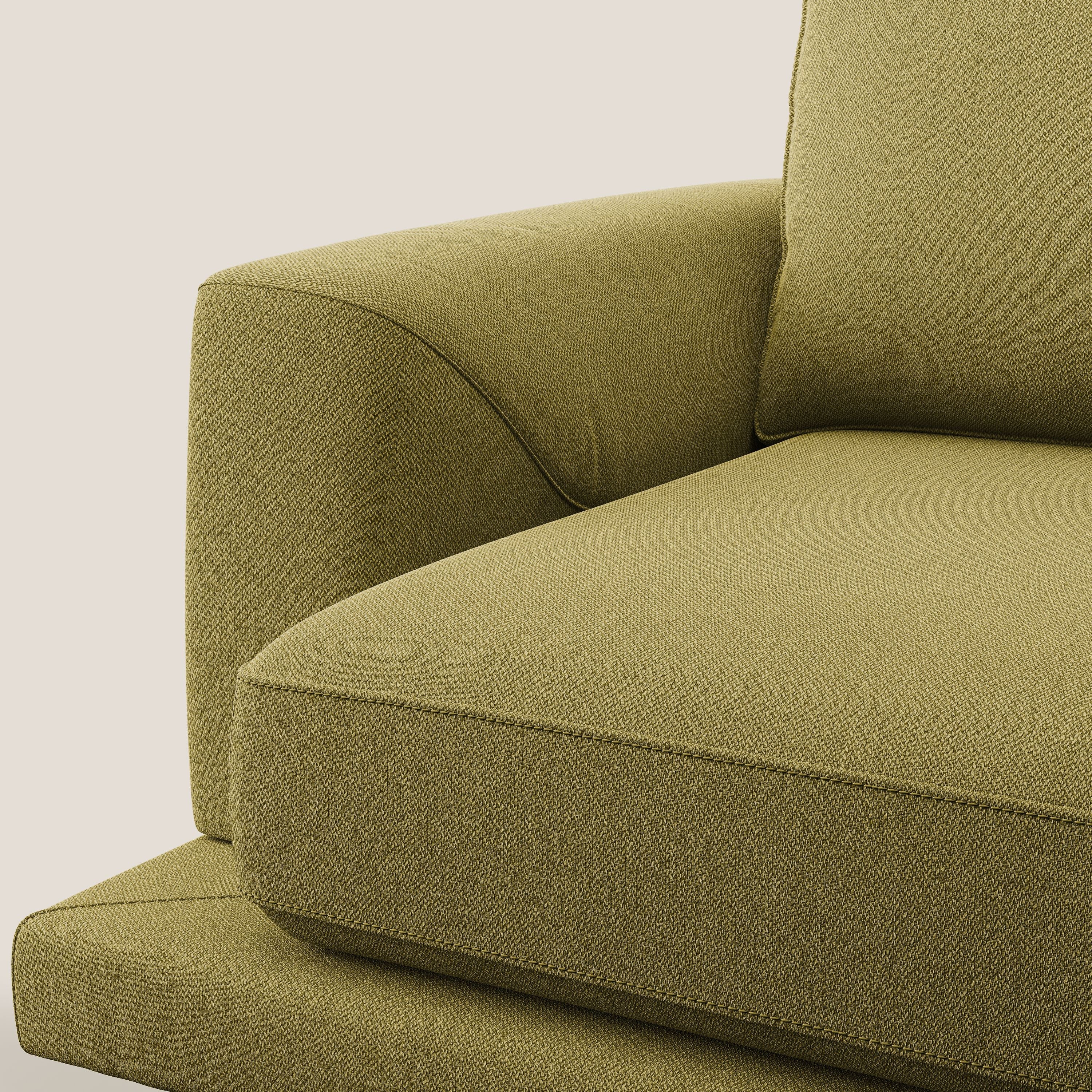 Dorian poltrona moderna in tessuto smacchiabile T05 giallo - divani.store